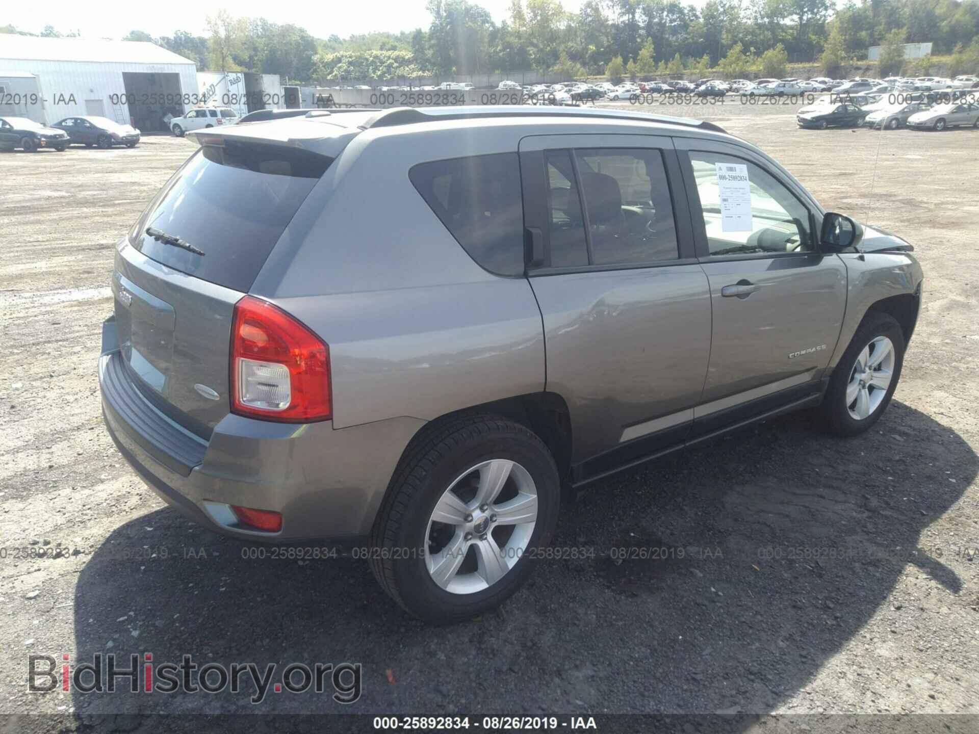 2011 JEEP COMPASS - VIN: 1J4NF1FB7BD283084 - Photo 4