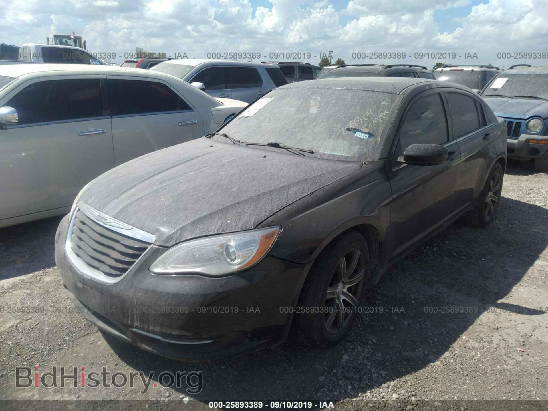 2012 CHRYSLER 200 - VIN: 1C3CCBBB7CN288304 - Фото 2