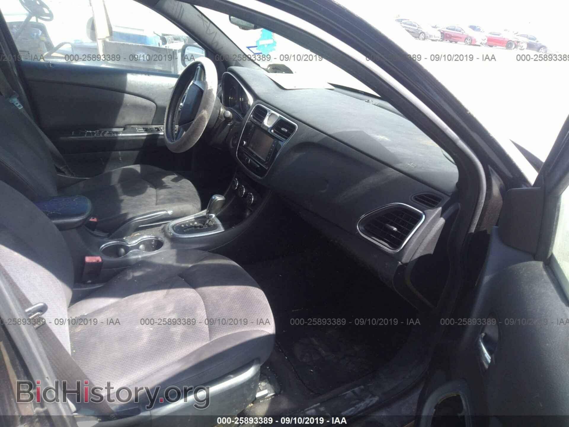 2012 CHRYSLER 200 - VIN: 1C3CCBBB7CN288304 - Фото 5