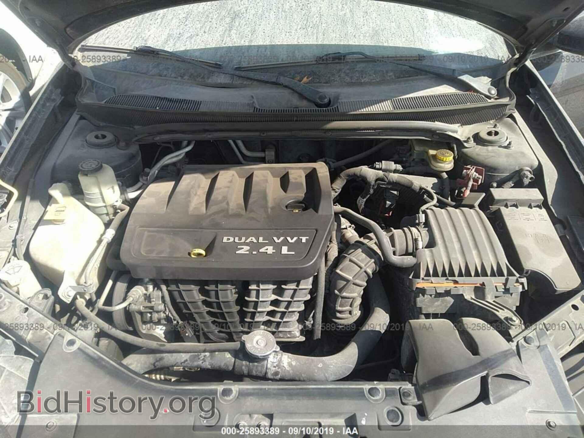 2012 CHRYSLER 200 - VIN: 1C3CCBBB7CN288304 - Фото 10