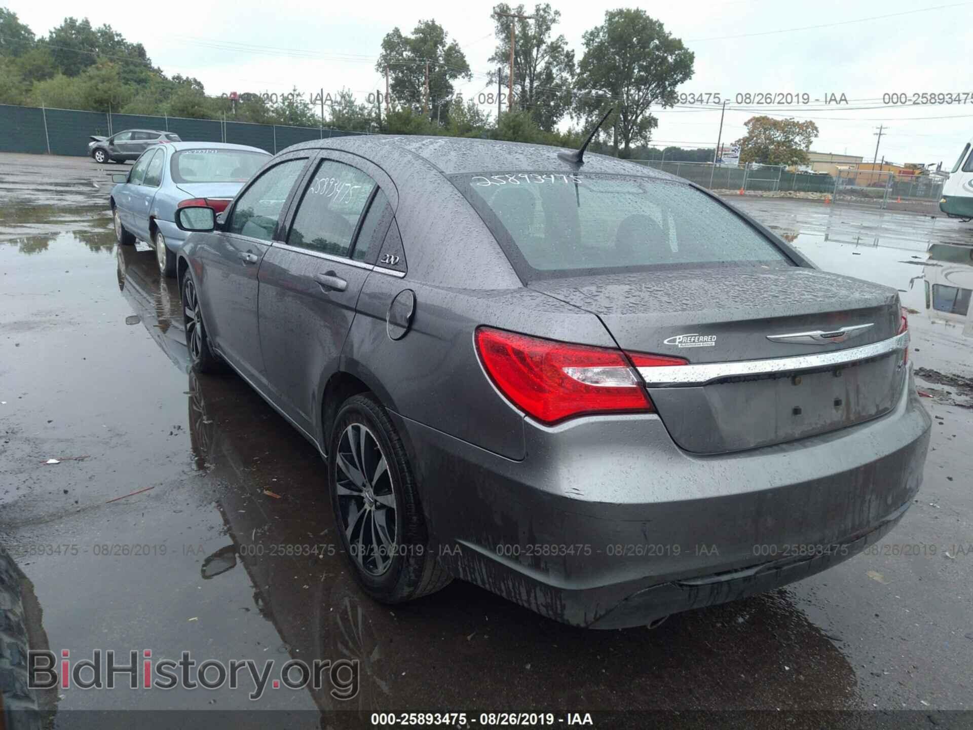 2012 Chrysler 200 - VIN: 1C3CCBHG6CN187886 - Фото 3