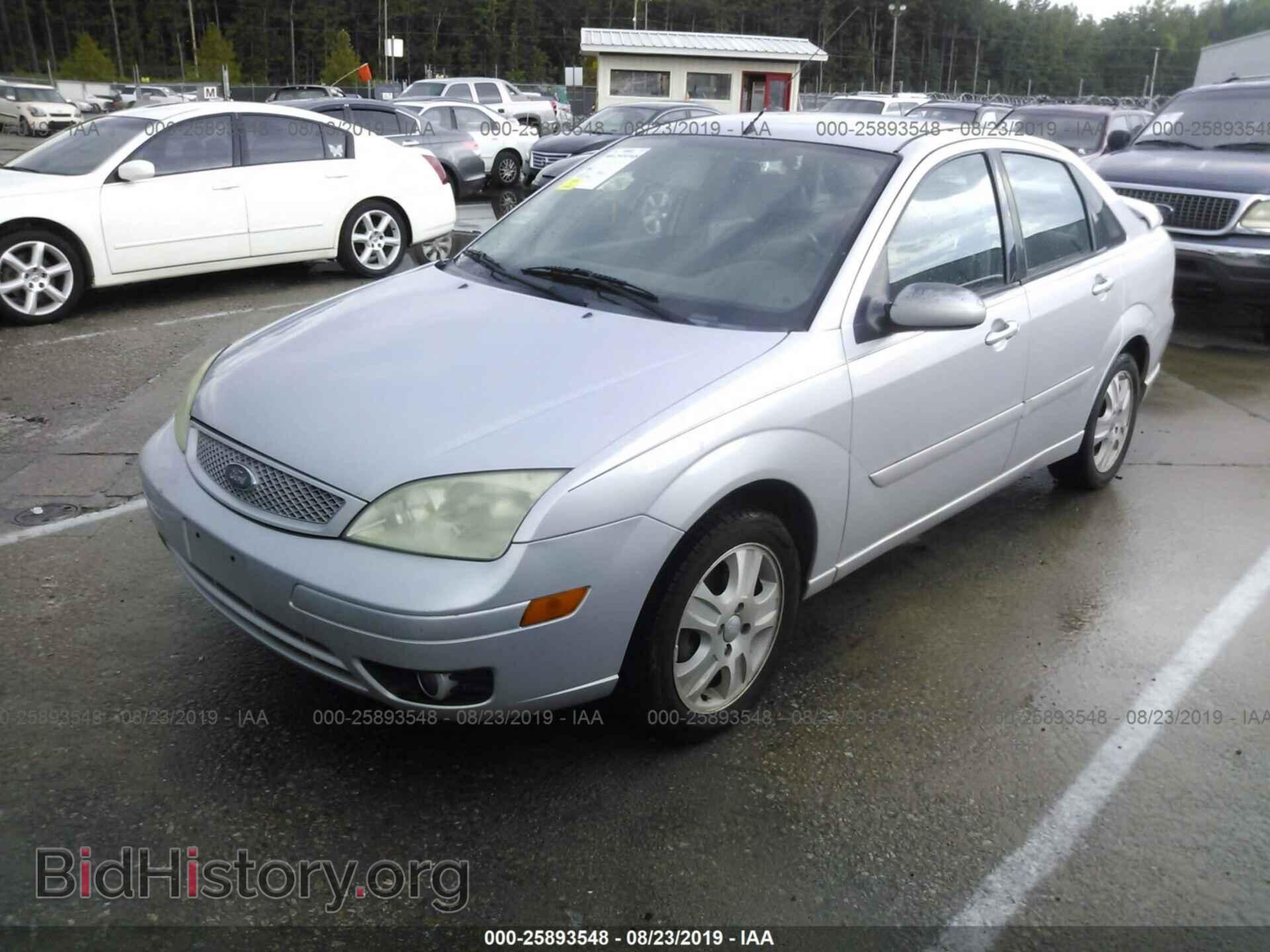 2005 FORD FOCUS - VIN: 1FAFP38Z85W111383 - Фото 2
