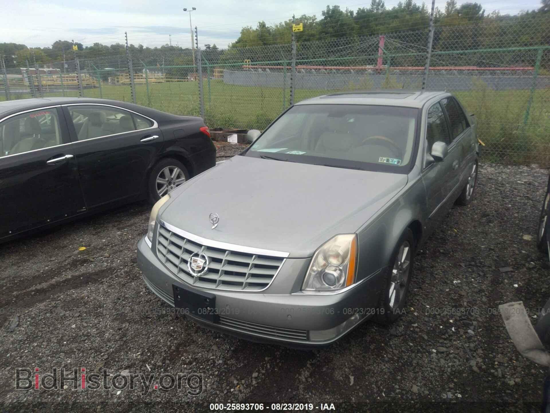 2006 CADILLAC DTS - VIN: 1G6KD57976U202207 - Photo 2