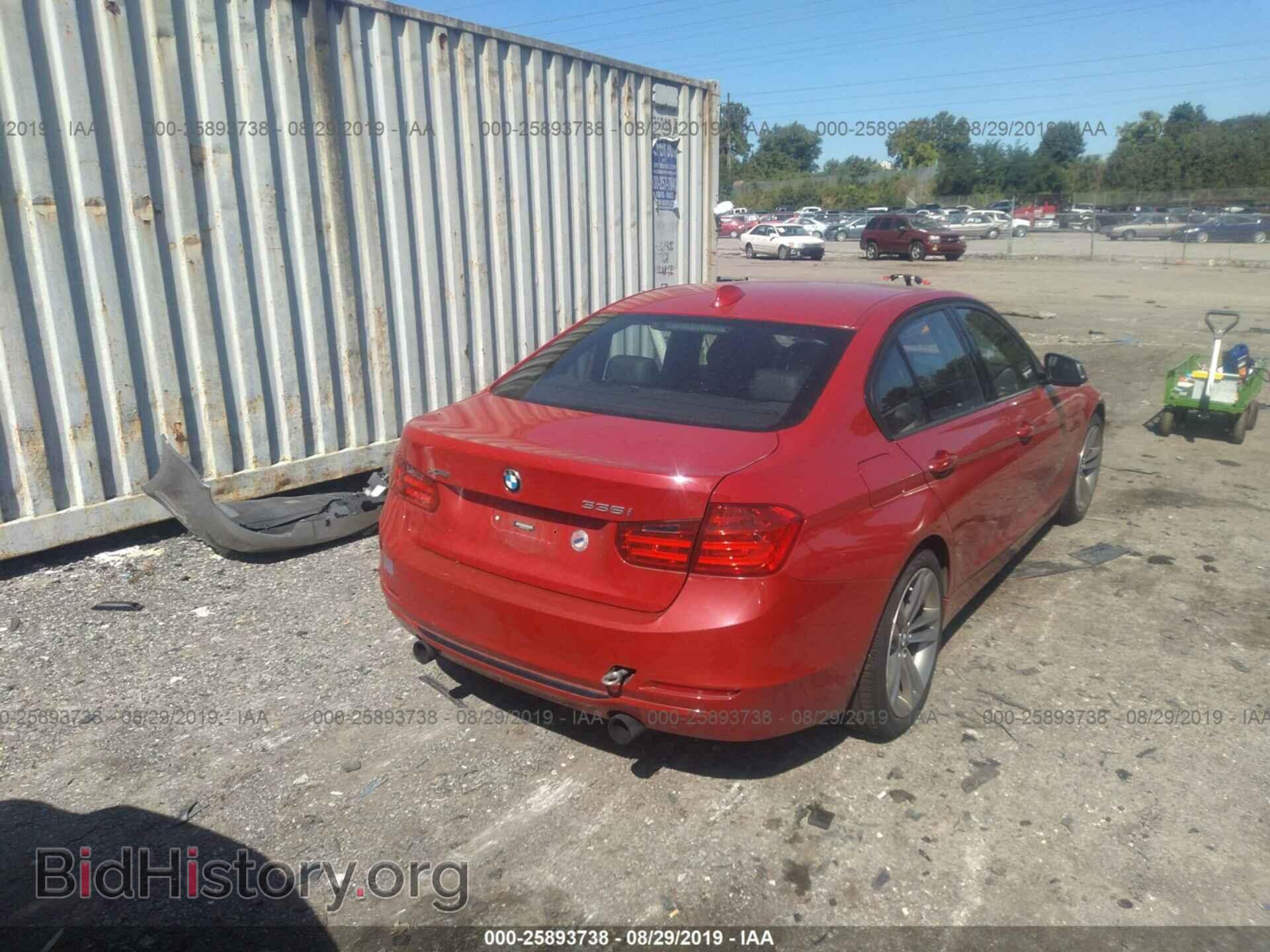 2013 BMW 335 - VIN: WBA3B9C54DF140958 - Фото 4