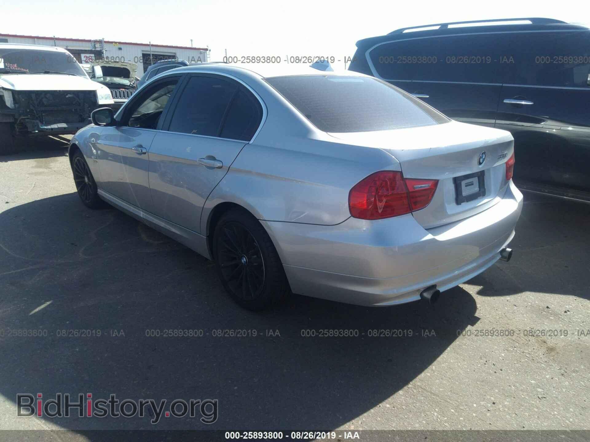2011 BMW 335 - VIN: WBAPL5C59BA917362 - Фото 3
