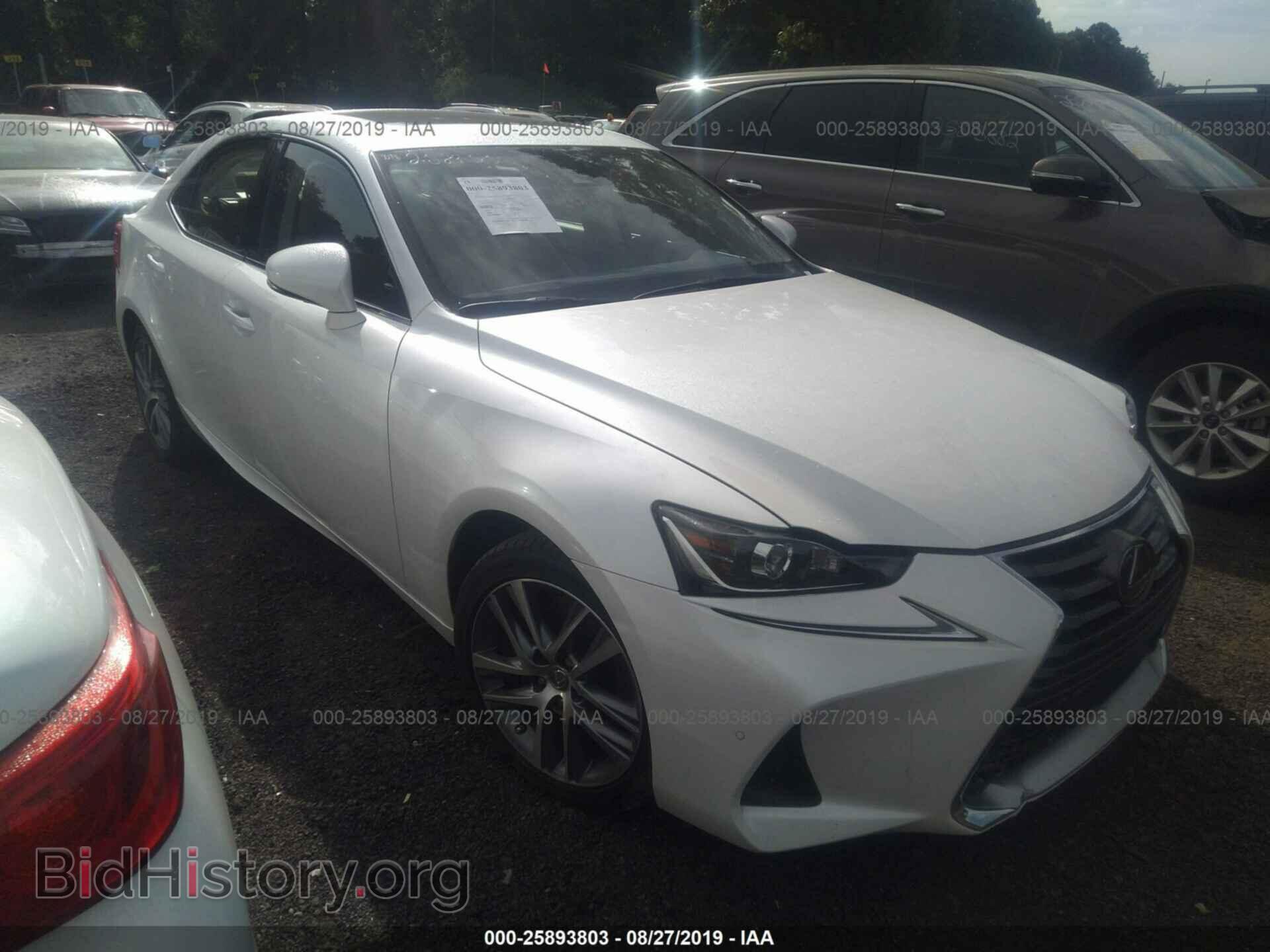 Photo JTHC81D29K5035602 - LEXUS IS 2019