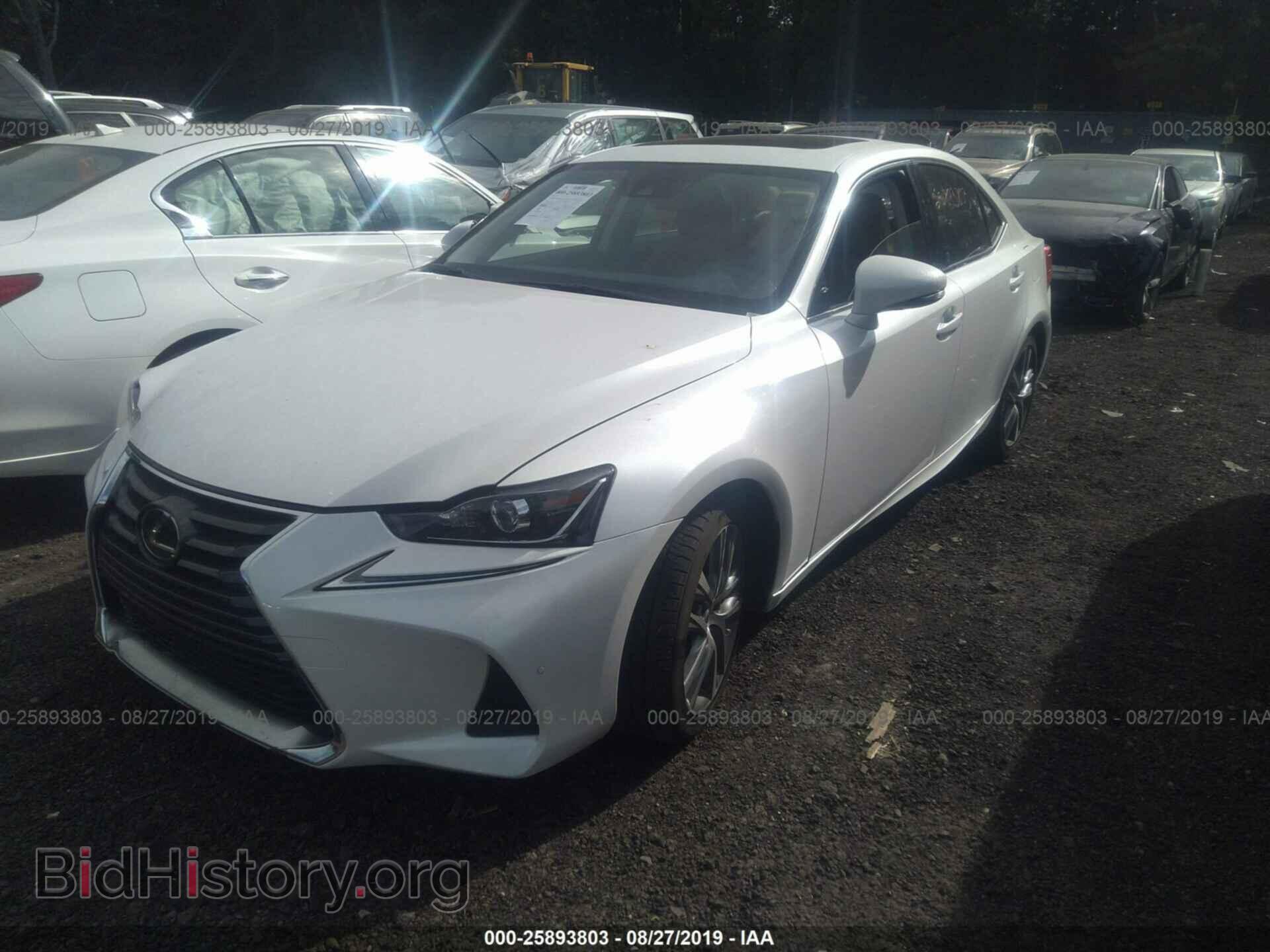 2019 LEXUS IS - VIN: JTHC81D29K5035602 - Фото 2