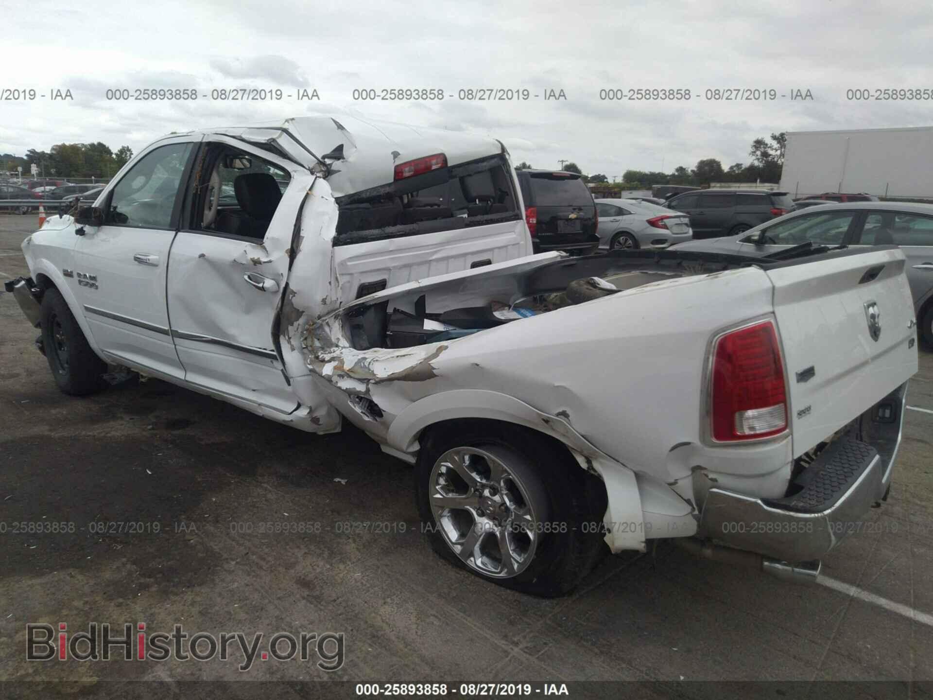2017 RAM 1500 - VIN: 1C6RR7VT8HS764131 - Photo 3