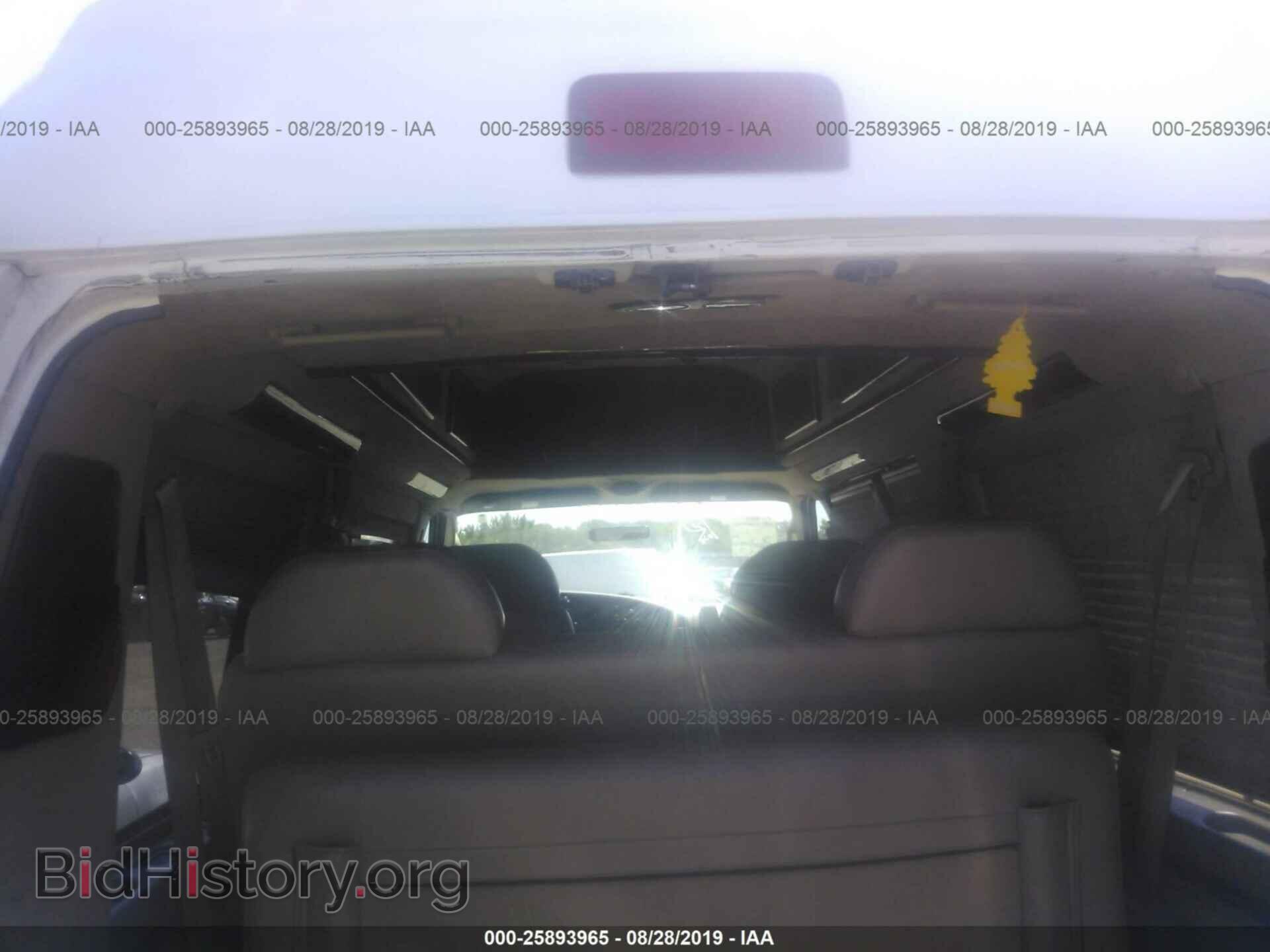 2004 FORD ECONOLINE - VIN: 1FDRE14L74HA92102 - Photo 8