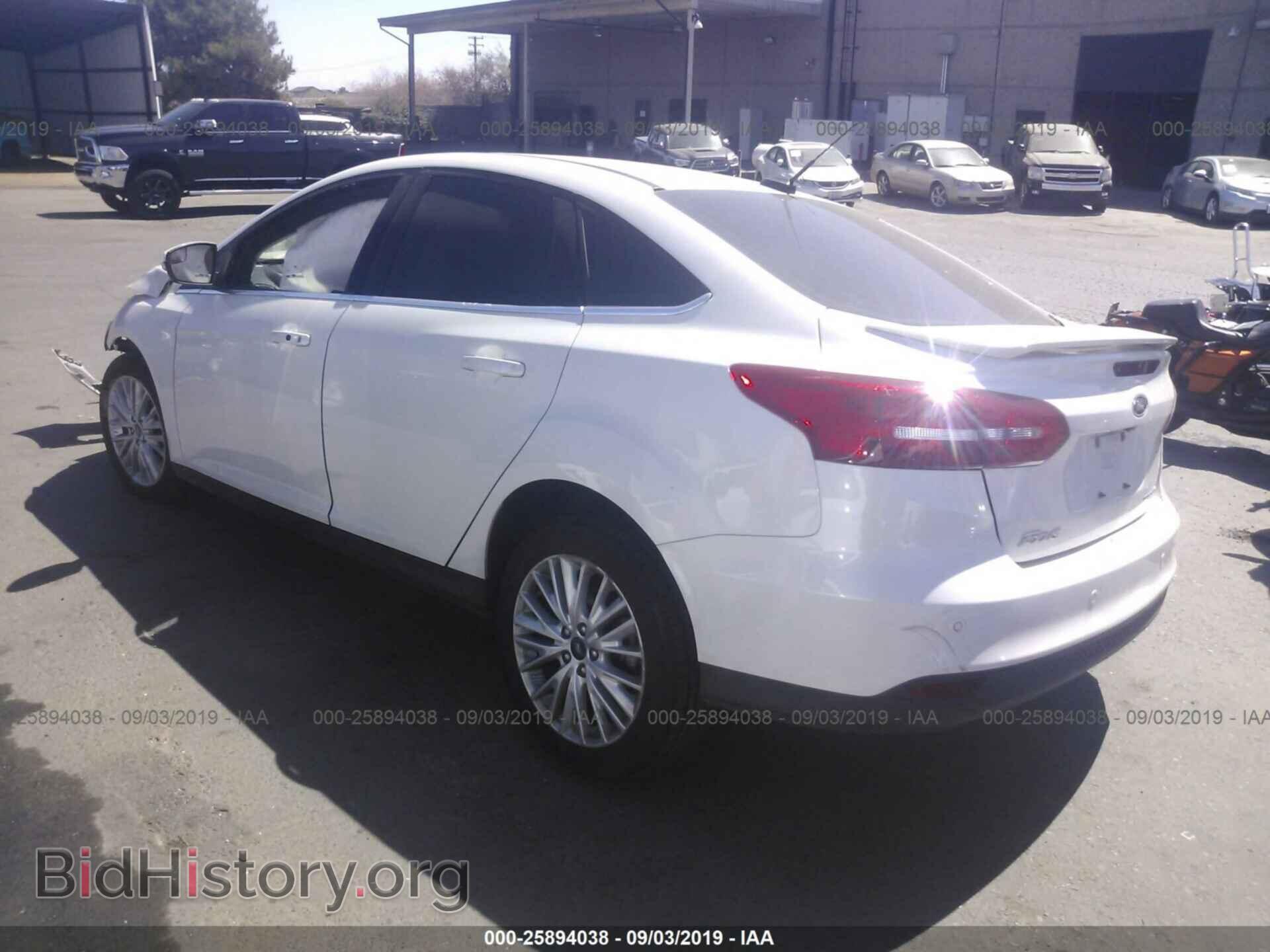 2016 FORD FOCUS - VIN: 1FADP3J27GL301720 - Фото 3