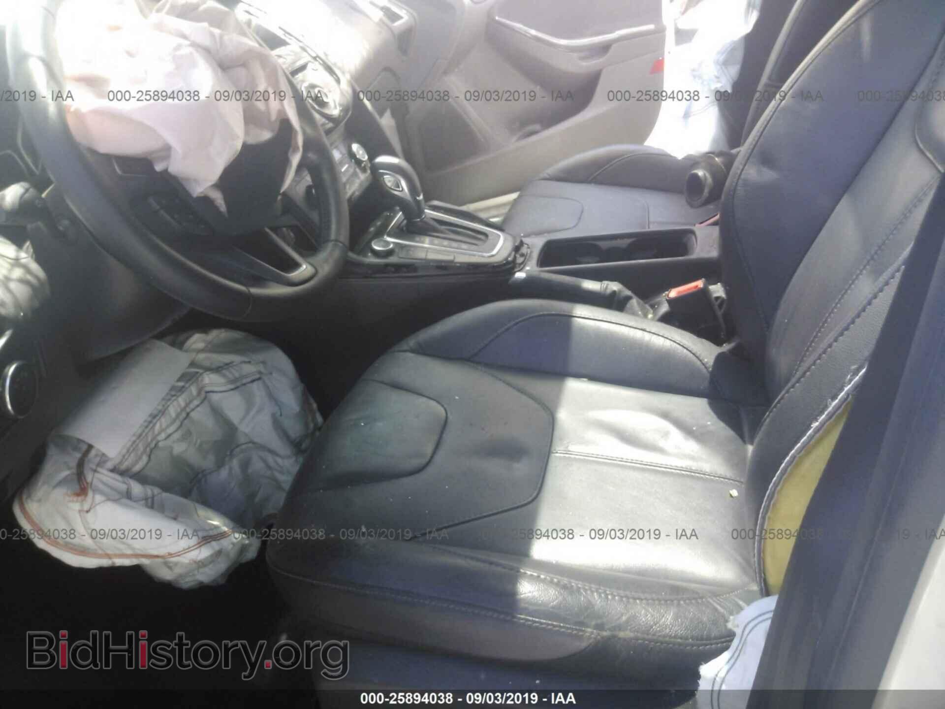2016 FORD FOCUS - VIN: 1FADP3J27GL301720 - Фото 5