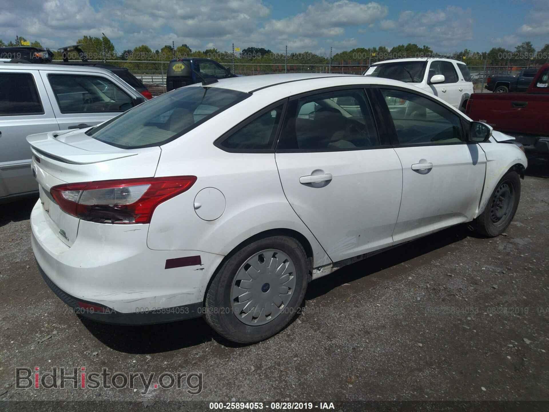 2014 FORD FOCUS - VIN: 1FADP3F28EL215953 - Photo 4