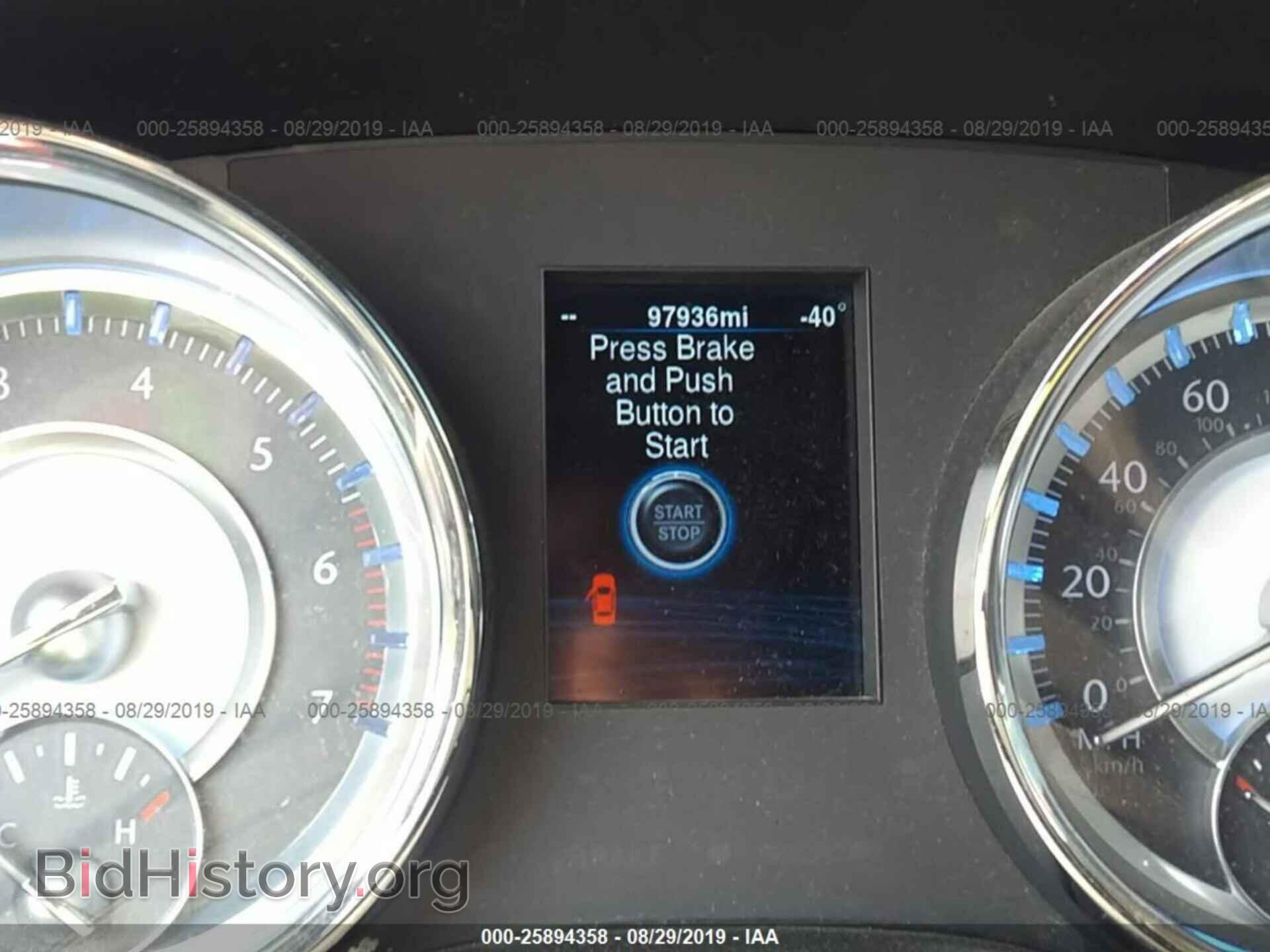 2013 CHRYSLER 300C - VIN: 2C3CCAETXDH599153 - Фото 7