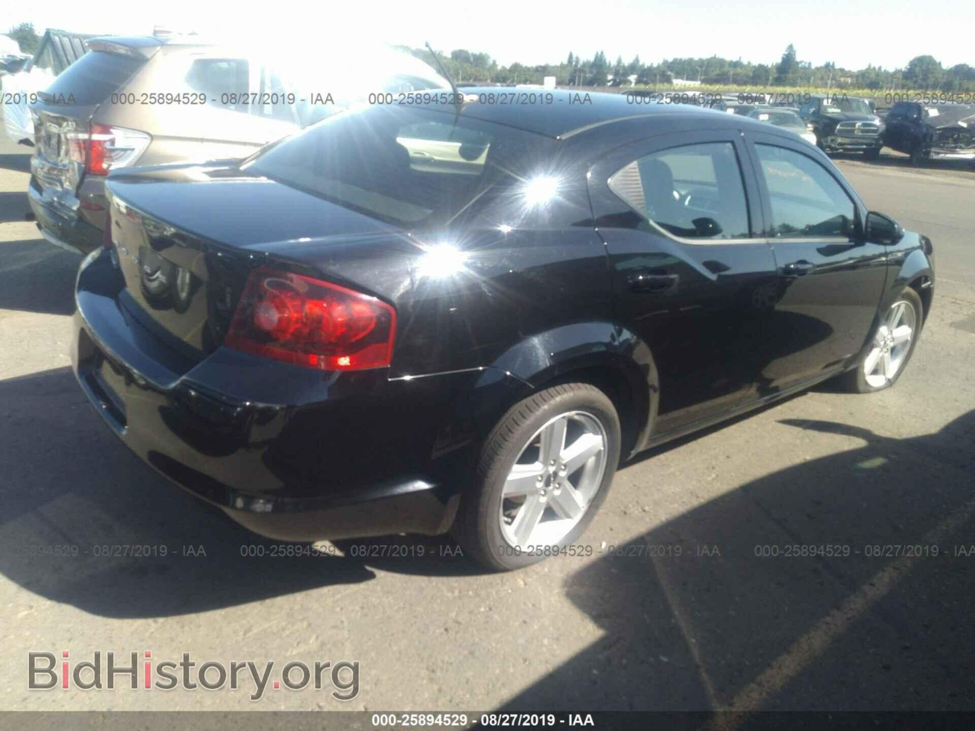 2011 DODGE AVENGER - VIN: 1B3BD1FB2BN559083 - Фото 4
