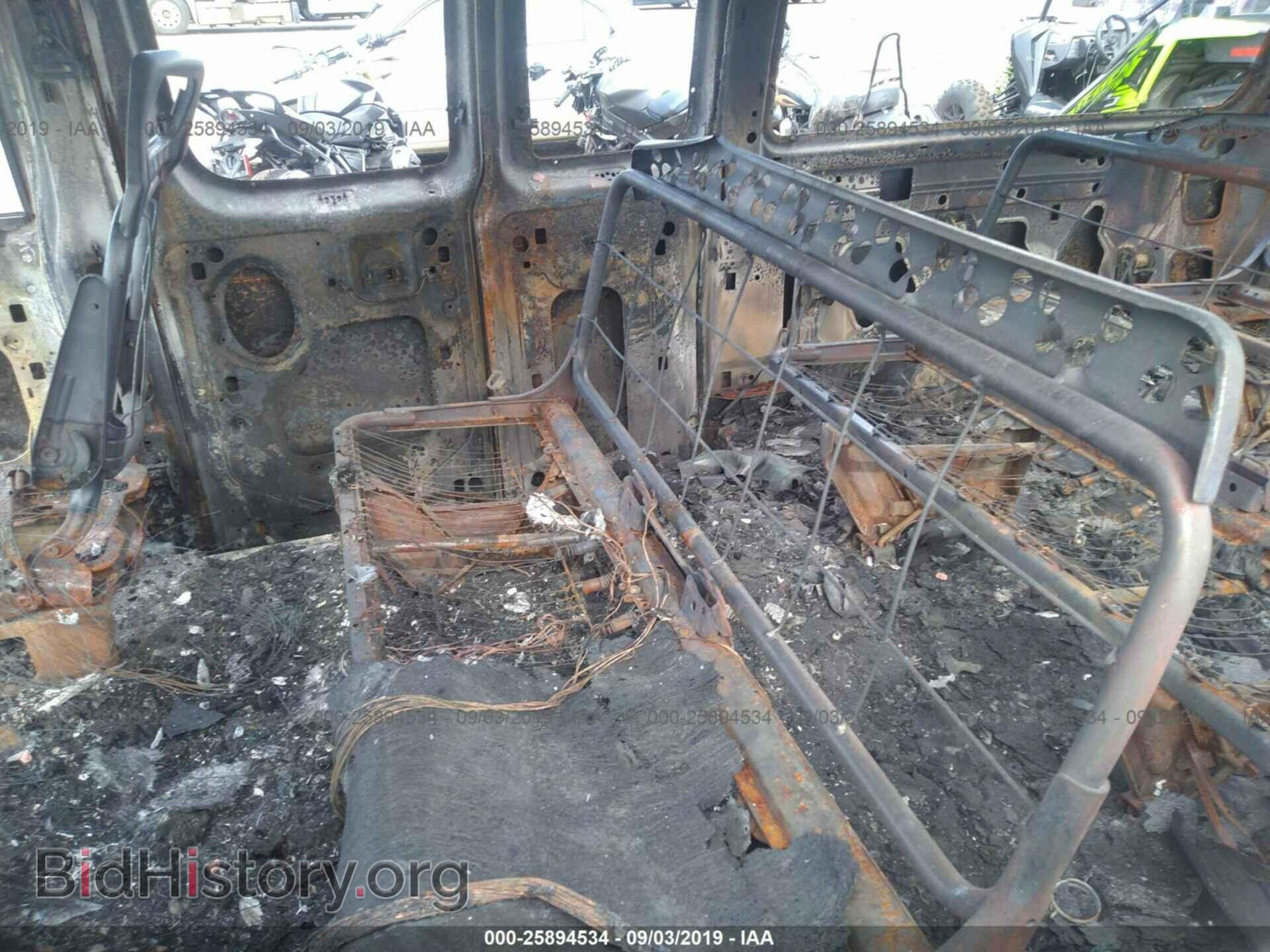 2003 FORD ECONOLINE - VIN: 1FBSS31L93HA99571 - Photo 8