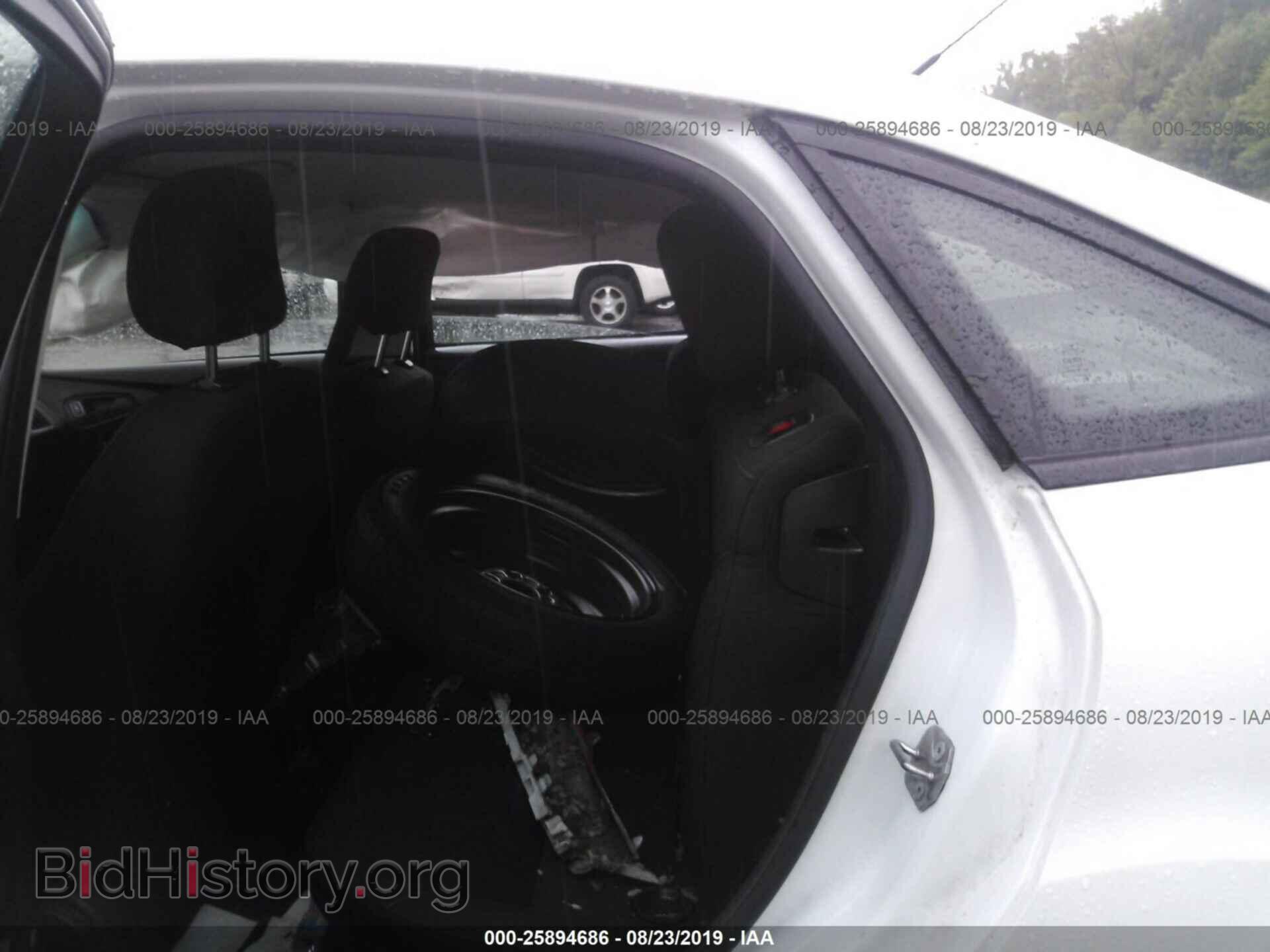 2017 FORD FOCUS - VIN: 1FADP3E22HL266421 - Photo 8