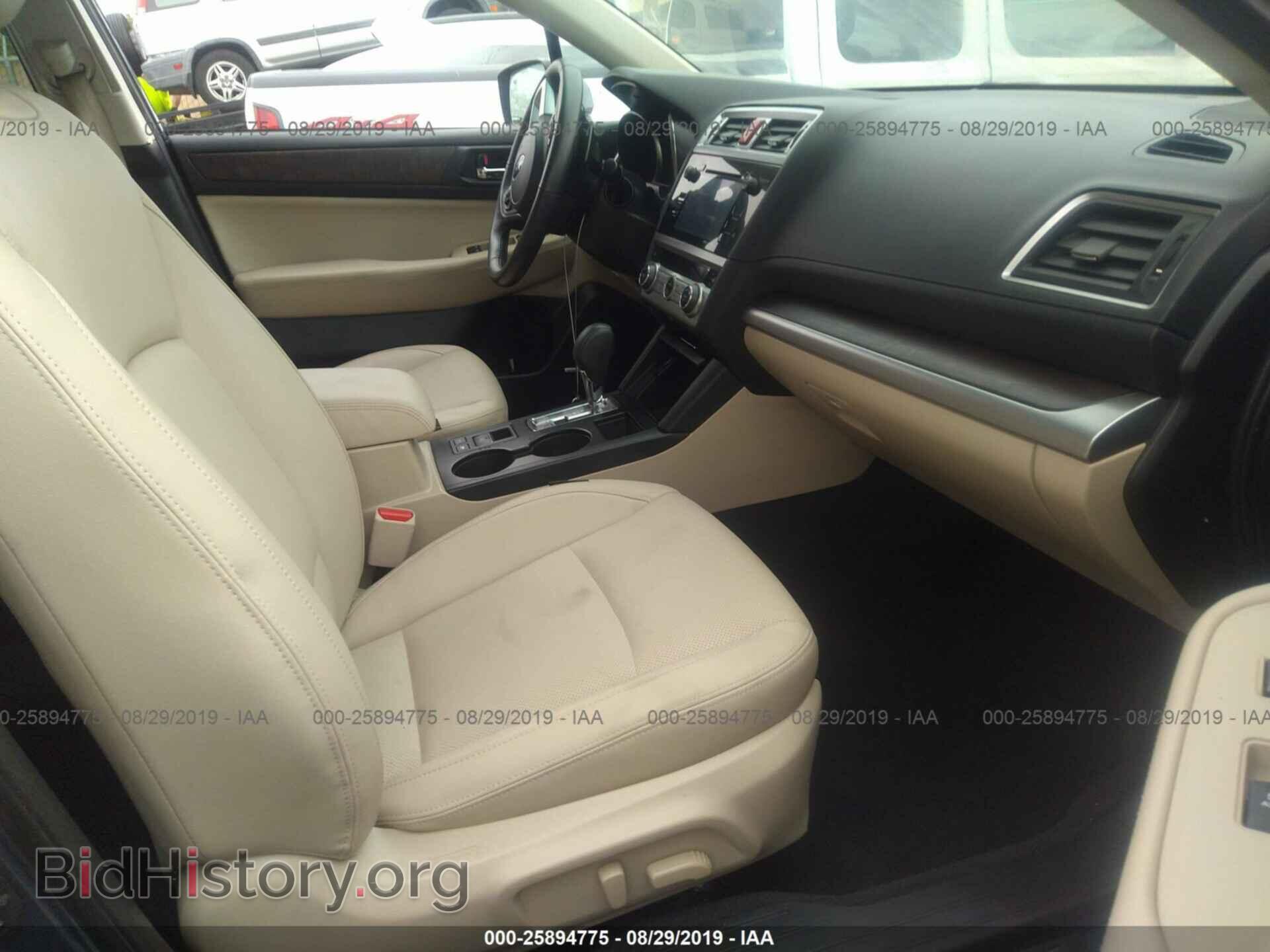 2017 SUBARU OUTBACK - VIN: 4S4BSANC6H3216548 - Фото 5