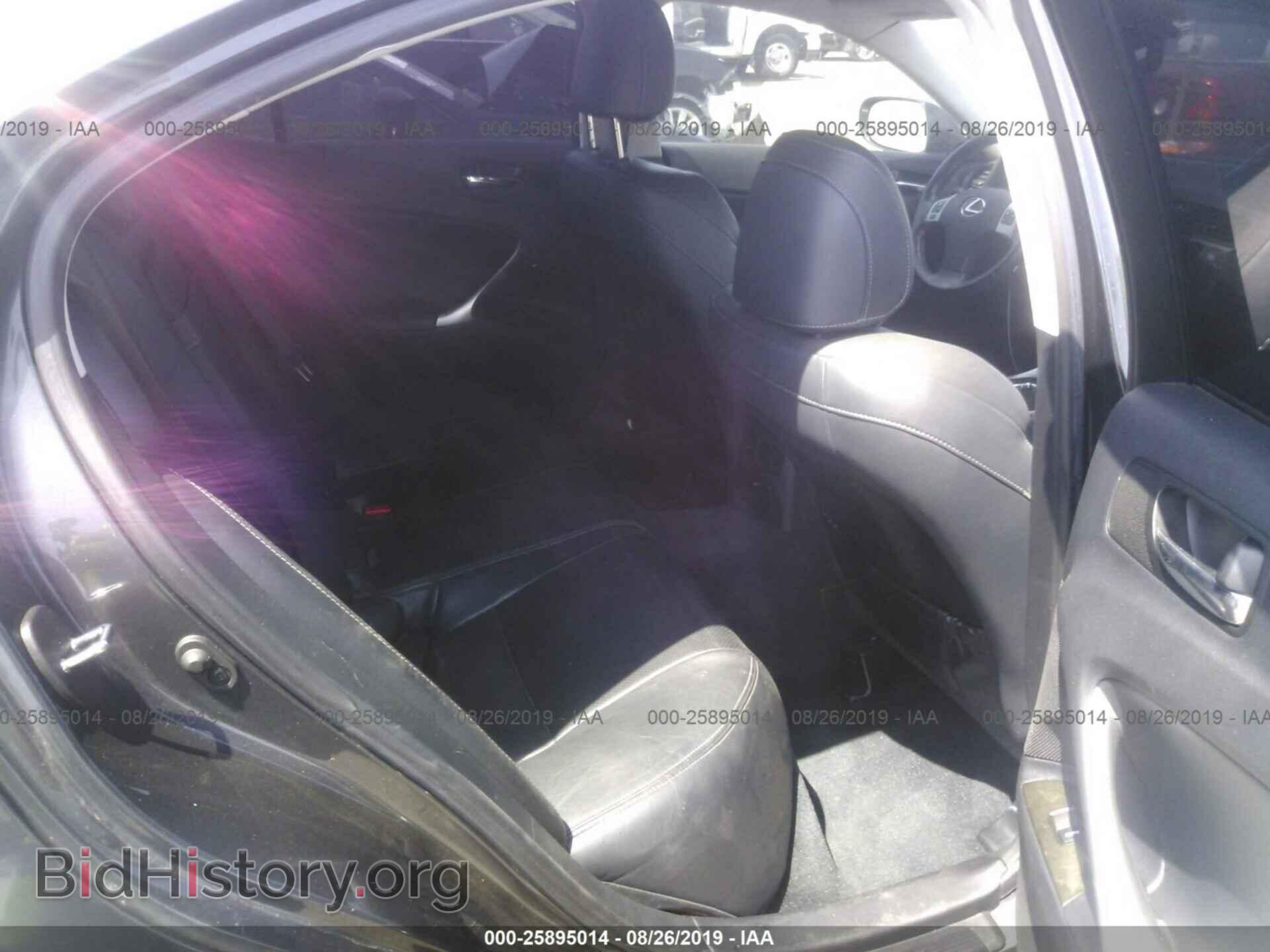 2011 LEXUS IS - VIN: JTHBF5C26B5150409 - Фото 8