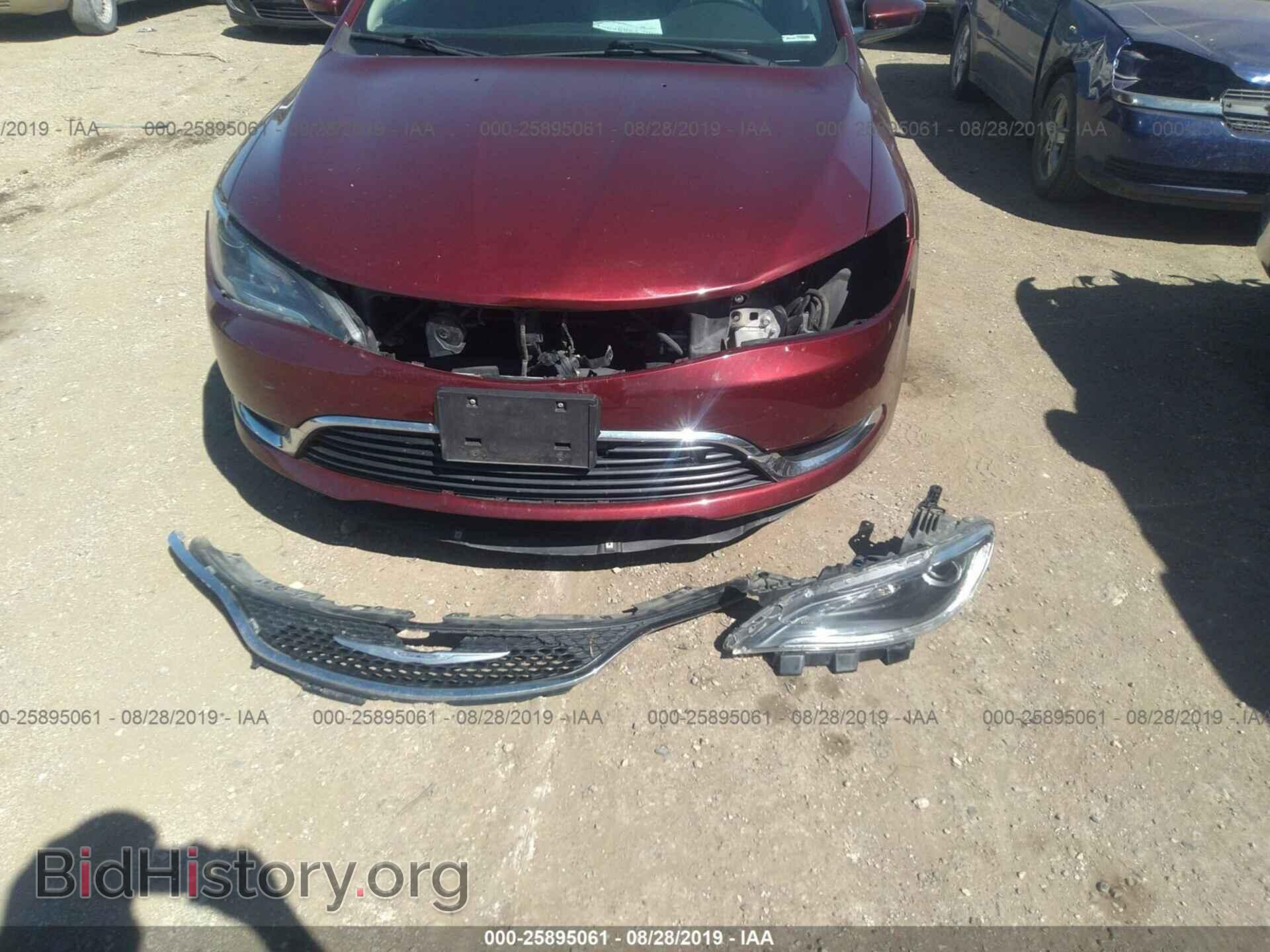 2016 CHRYSLER 200 - VIN: 1C3CCCAB0GN165165 - Фото 6