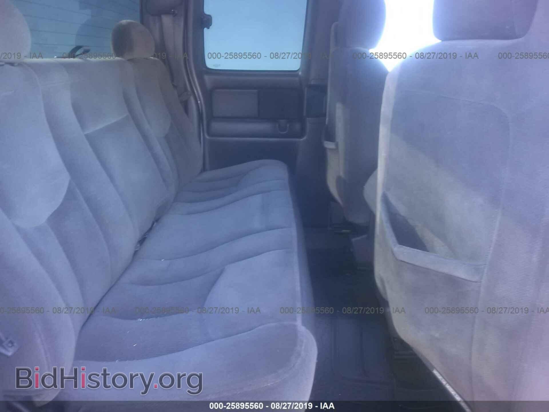 2003 GMC NEW SIERRA - VIN: 2GTEC19V431276594 - Фото 8