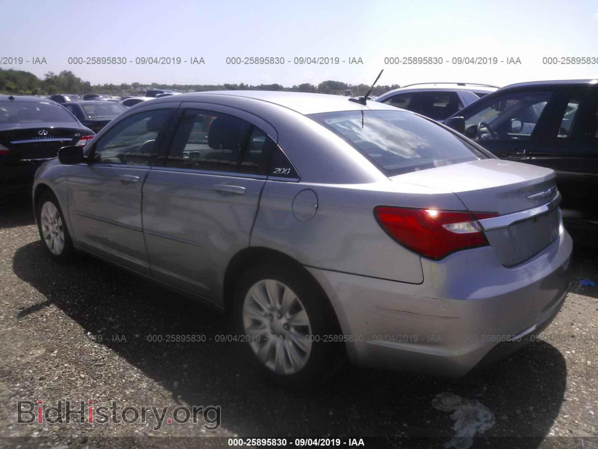 2013 CHRYSLER 200 - VIN: 1C3CCBAB5DN588491 - Photo 3