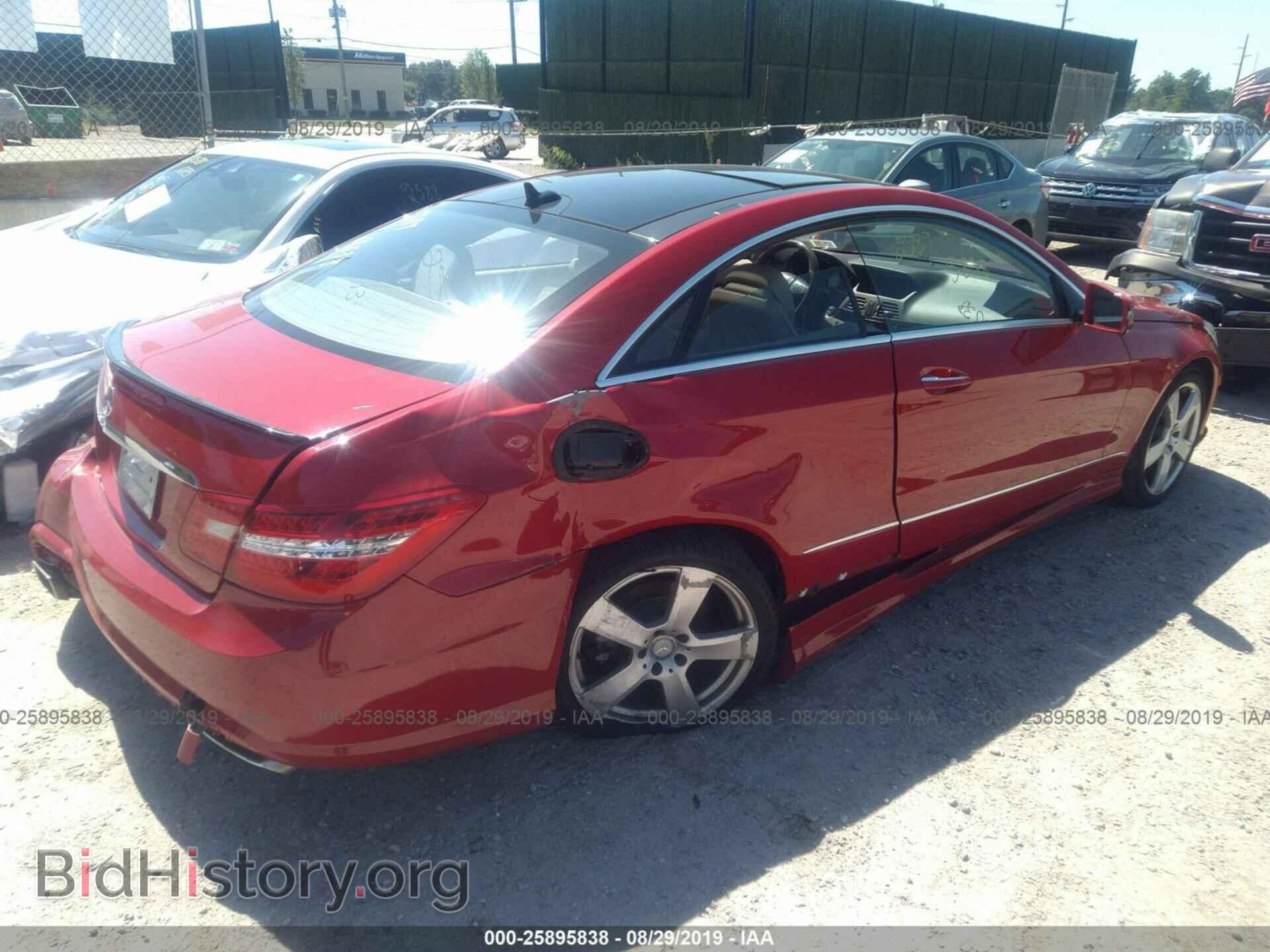 2010 MERCEDES-BENZ E - VIN: WDDKJ7CB6AF044679 - Фото 4