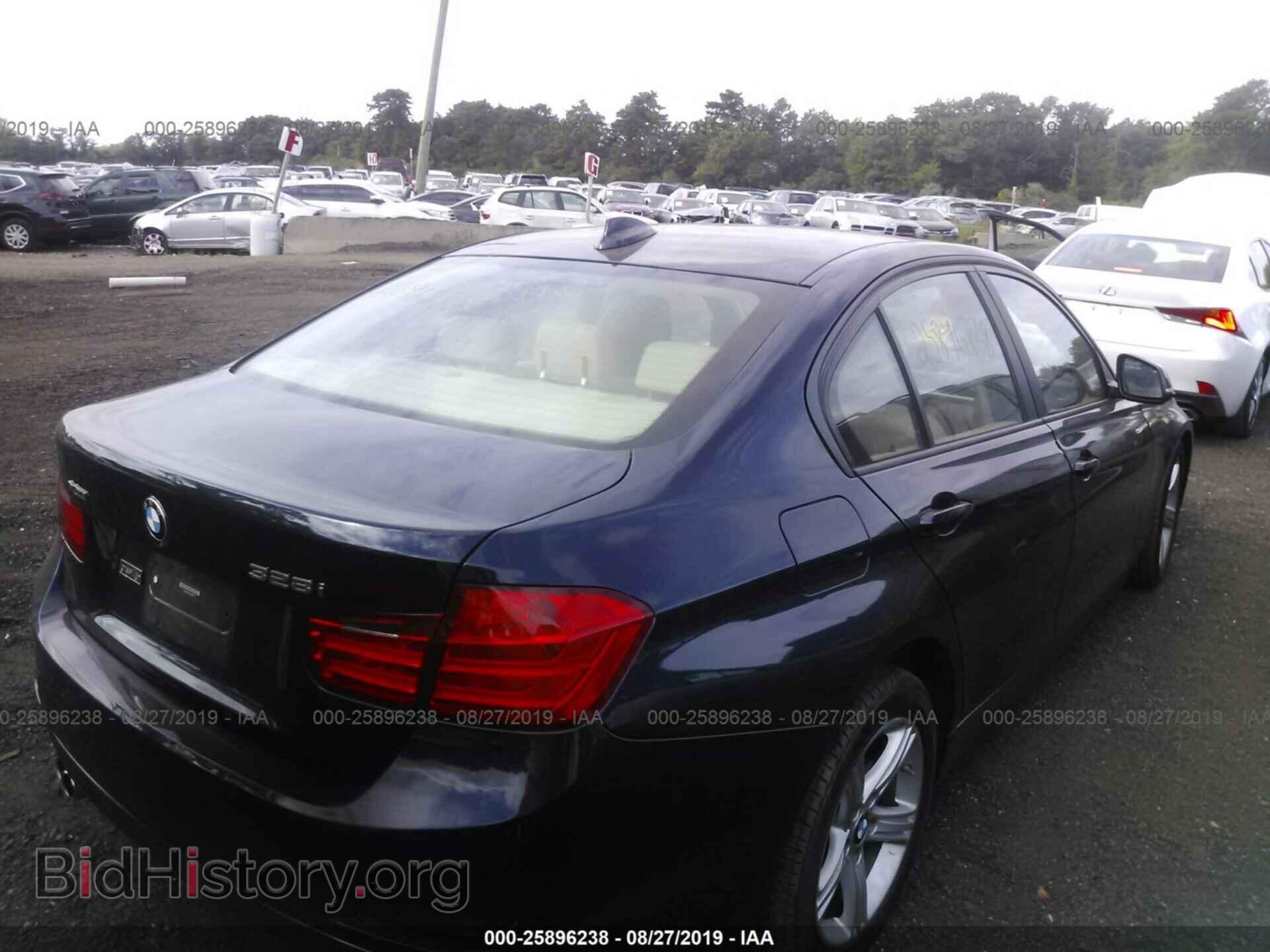 2014 BMW 328 - VIN: WBA3B5C5XEF958818 - Фото 4