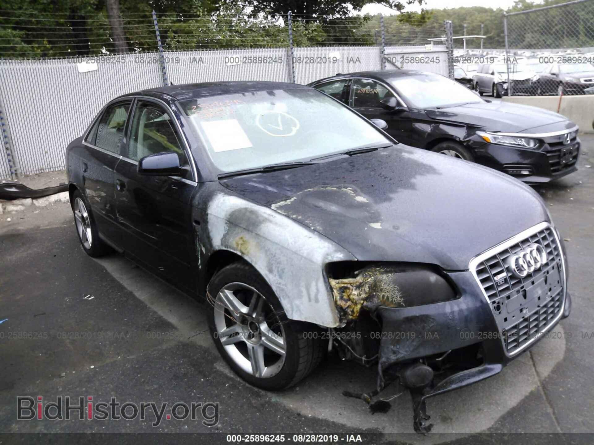 Фотография WAUDF78E48A111887 - AUDI A4 2008