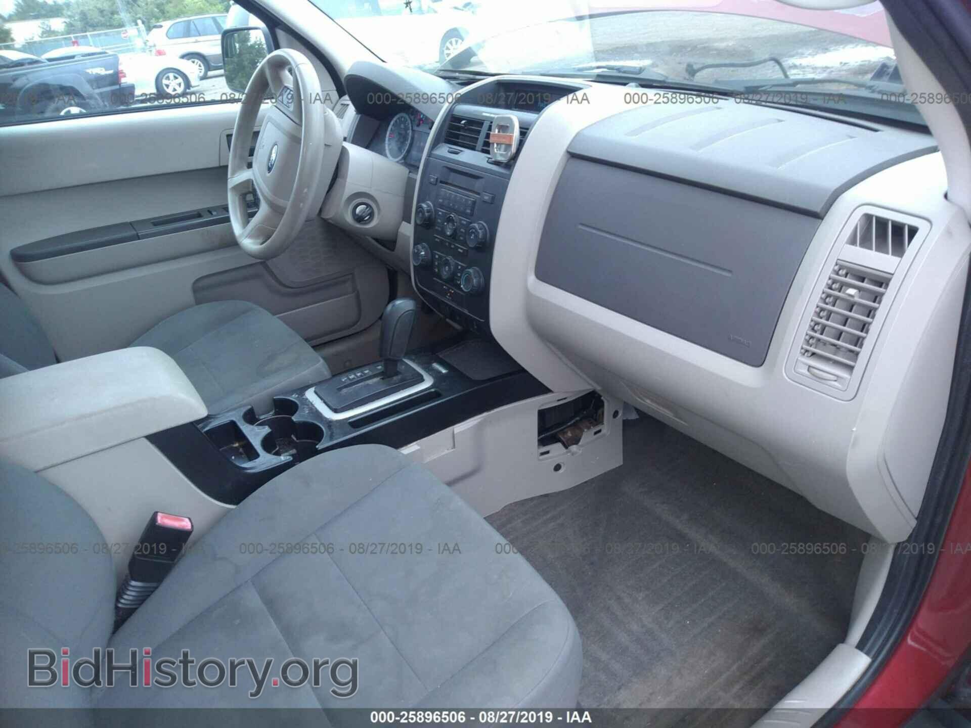 2011 FORD ESCAPE - VIN: 1FMCU0C71BKB82739 - Photo 5