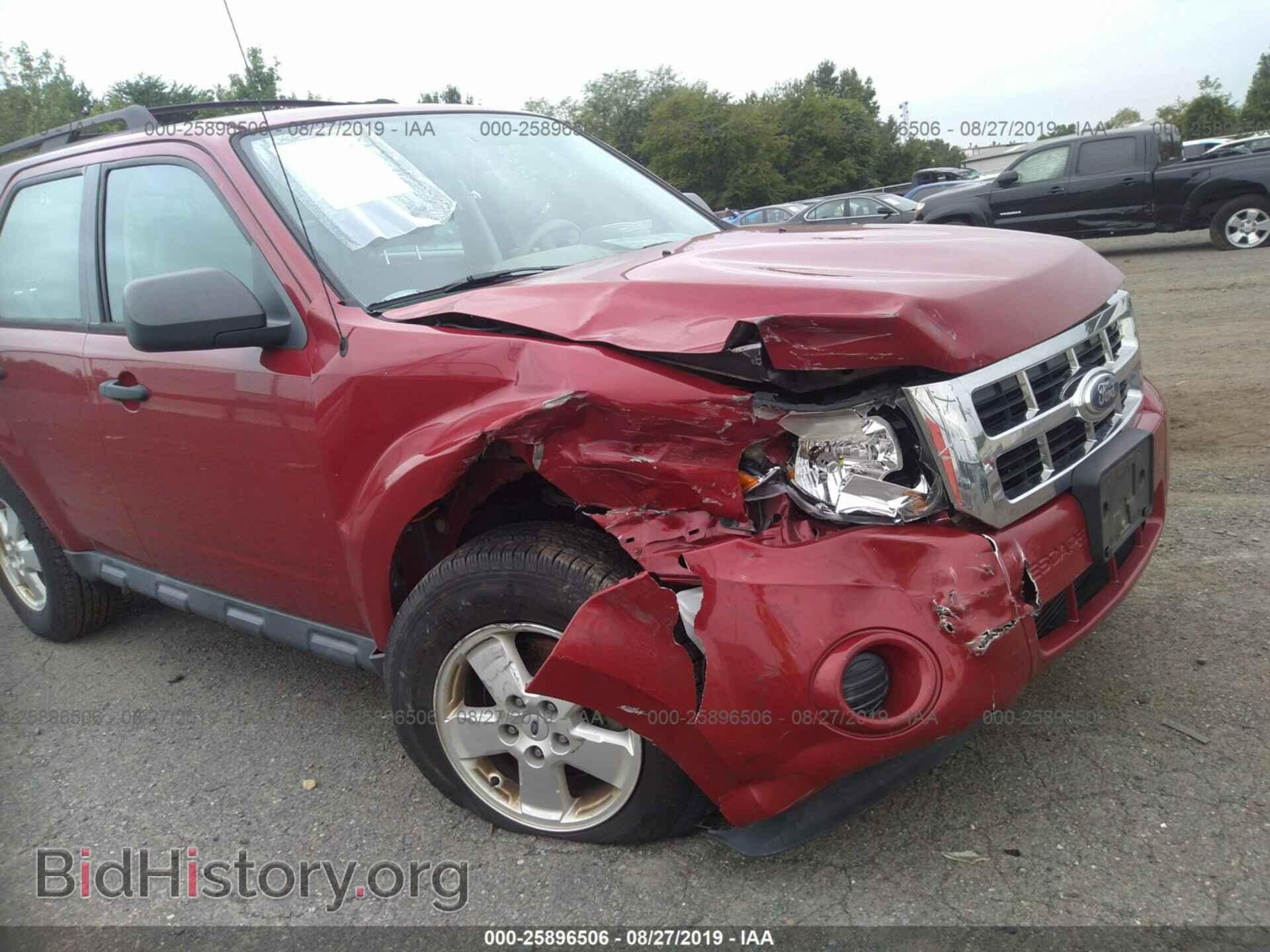 2011 FORD ESCAPE - VIN: 1FMCU0C71BKB82739 - Photo 6