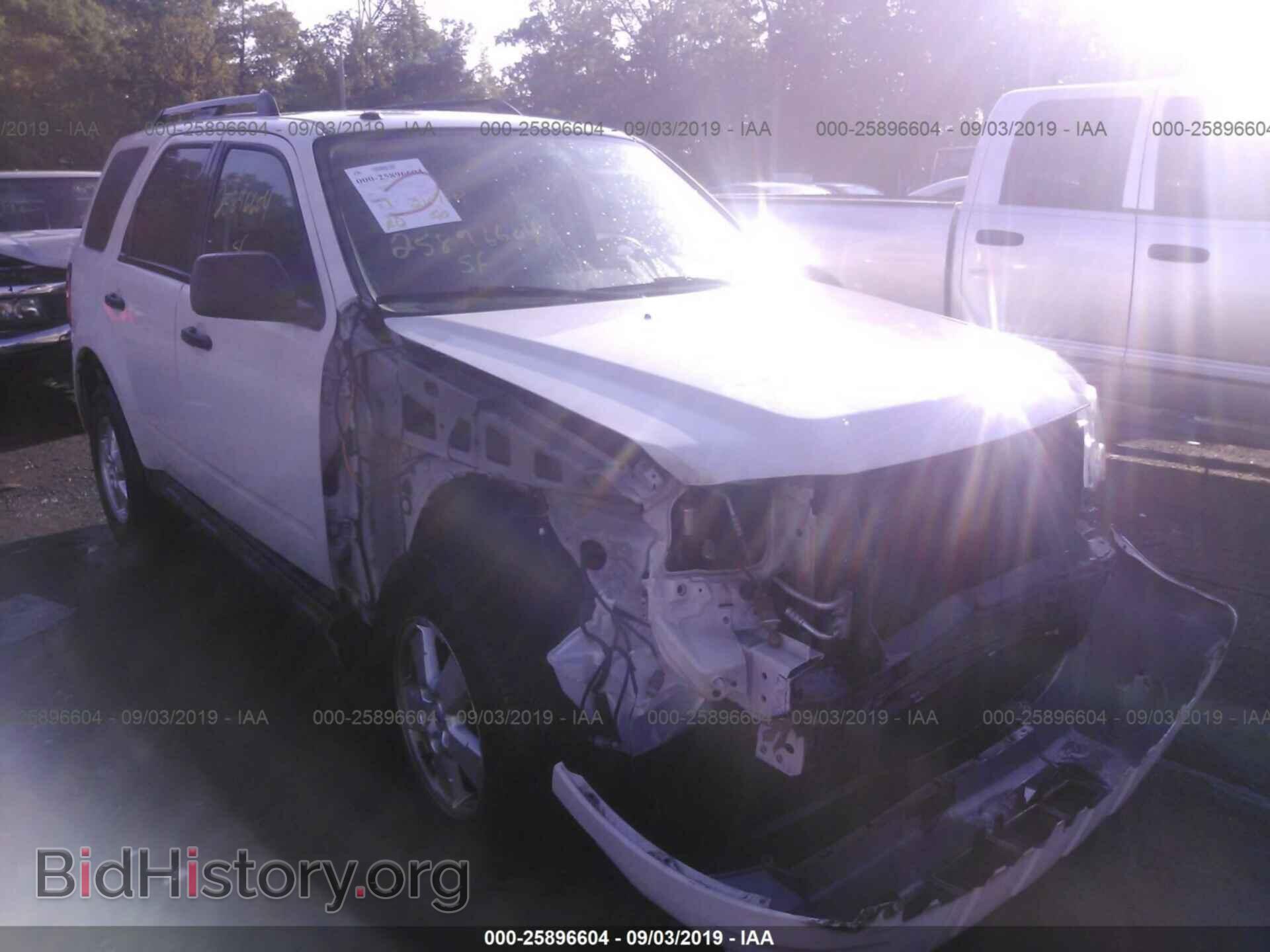 Фотография 1FMCU93G89KC49657 - FORD ESCAPE 2009
