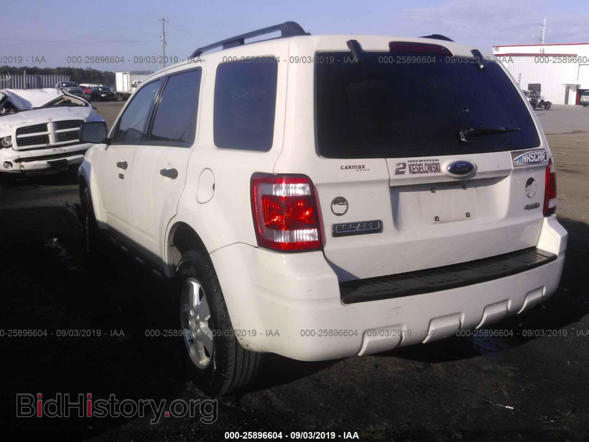 2009 FORD ESCAPE - VIN: 1FMCU93G89KC49657 - Фото 3