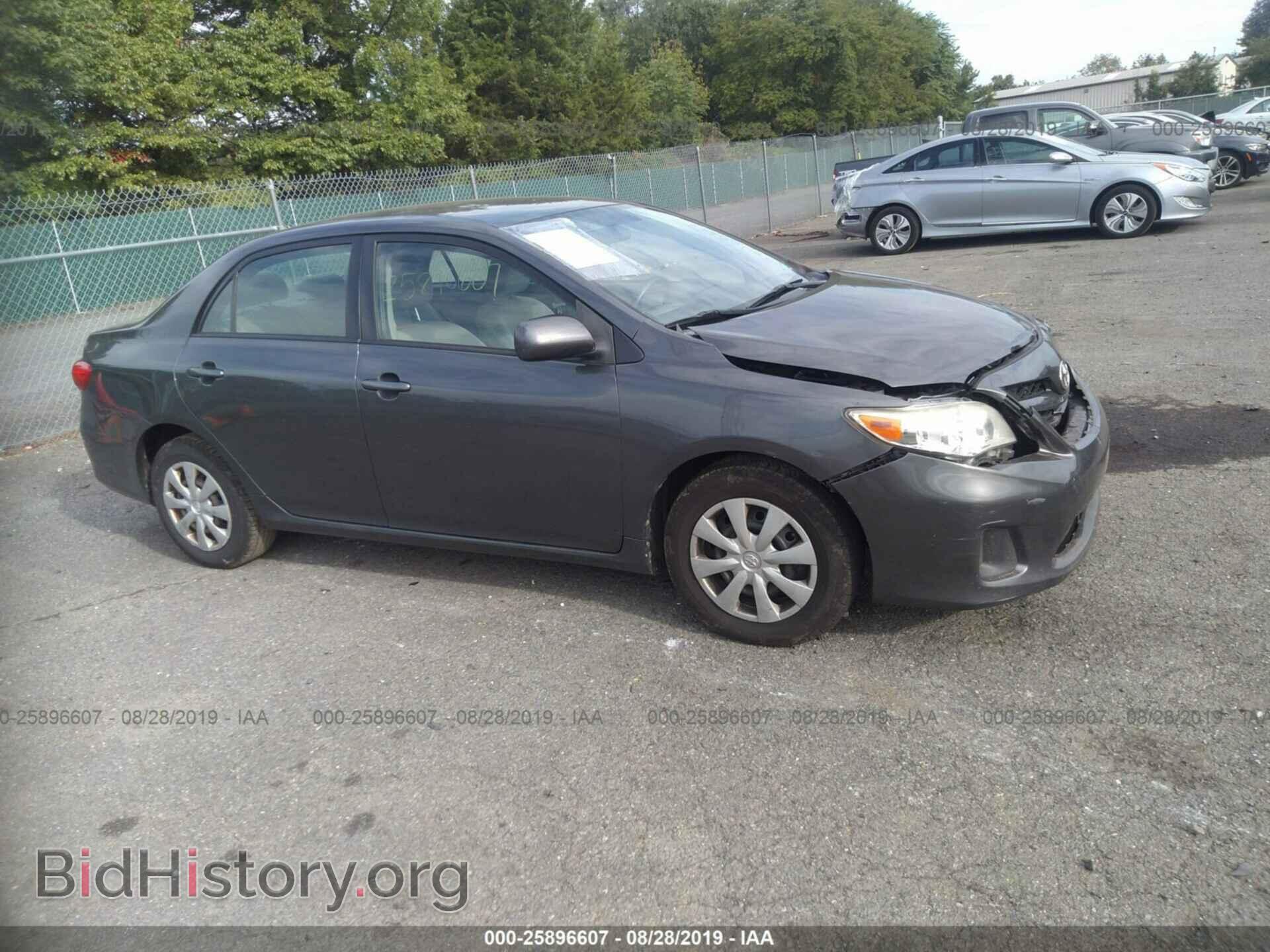 Фотография JTDBU4EE8BJ090617 - TOYOTA COROLLA 2011