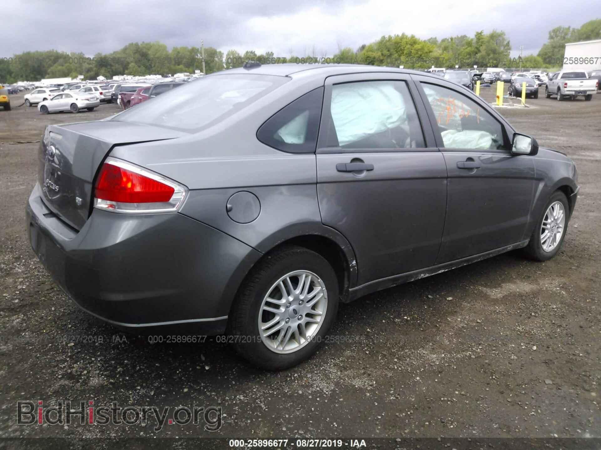 2009 FORD FOCUS - VIN: 1FAHP35N89W257850 - Photo 4