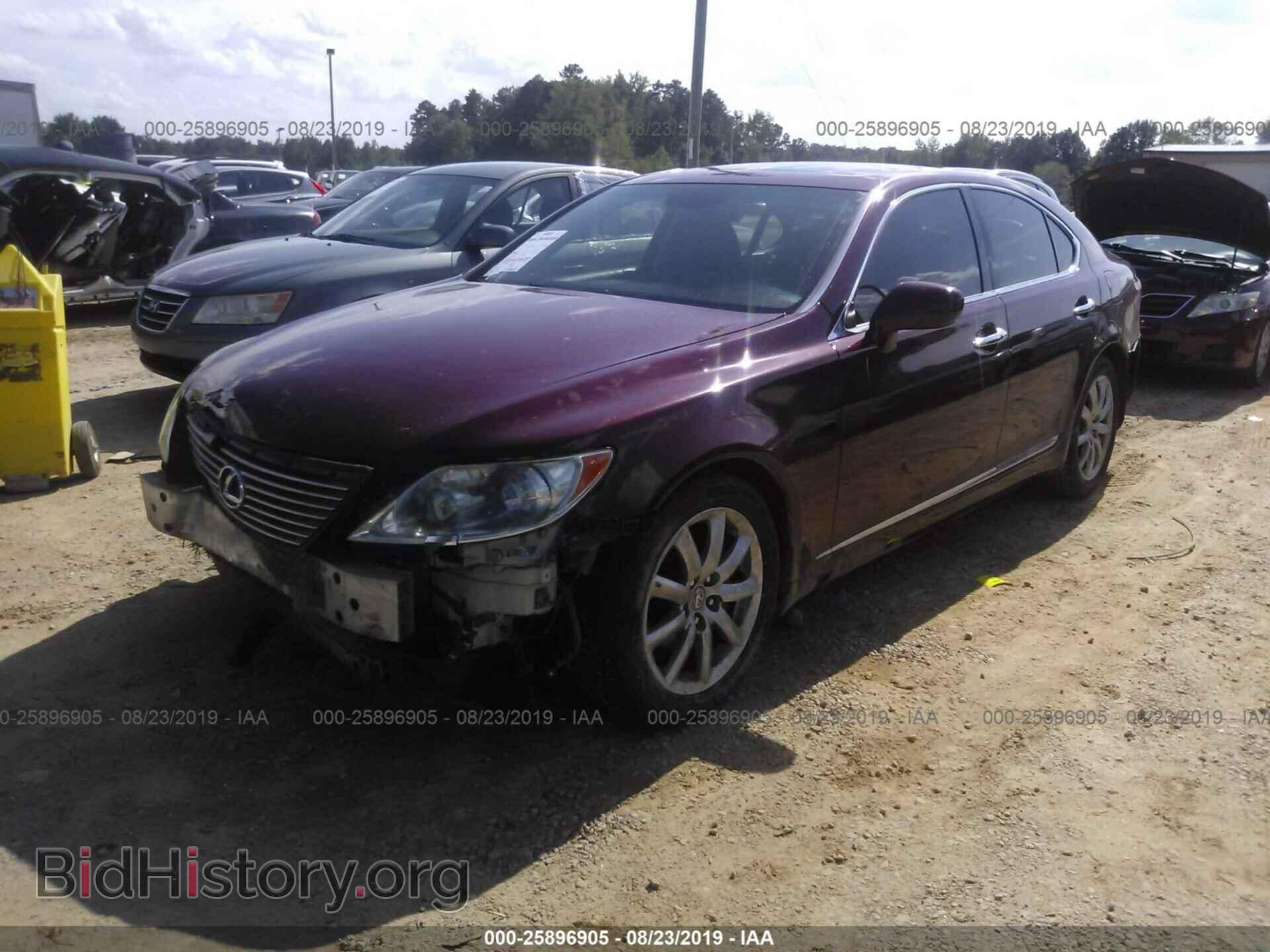 2008 LEXUS LS - VIN: JTHBL46F385066607 - Photo 2
