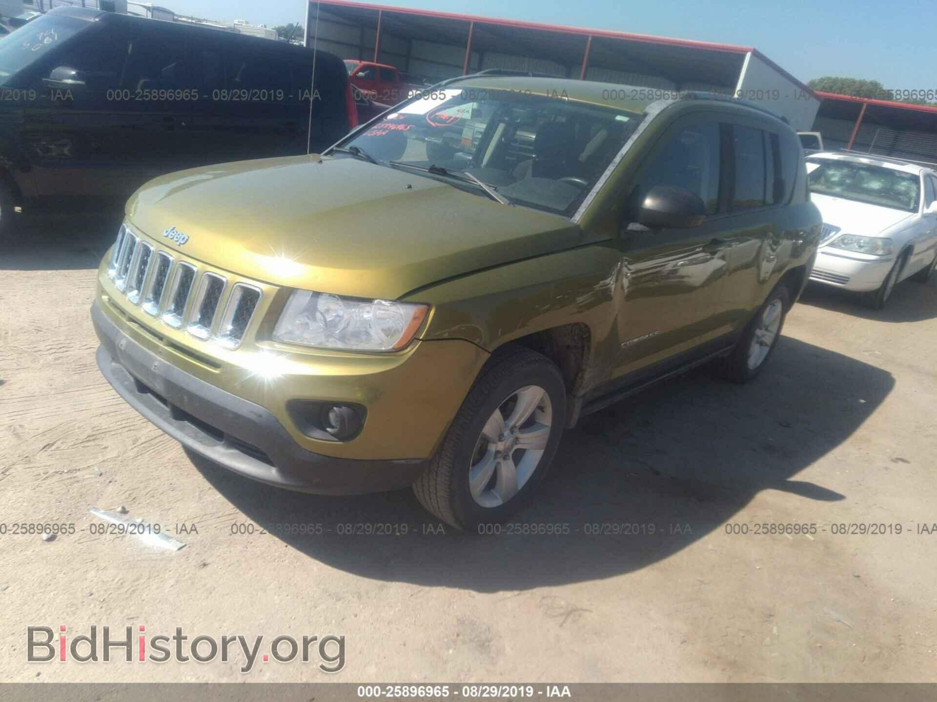 2012 JEEP COMPASS - VIN: 1C4NJDBB0CD556167 - Фото 2