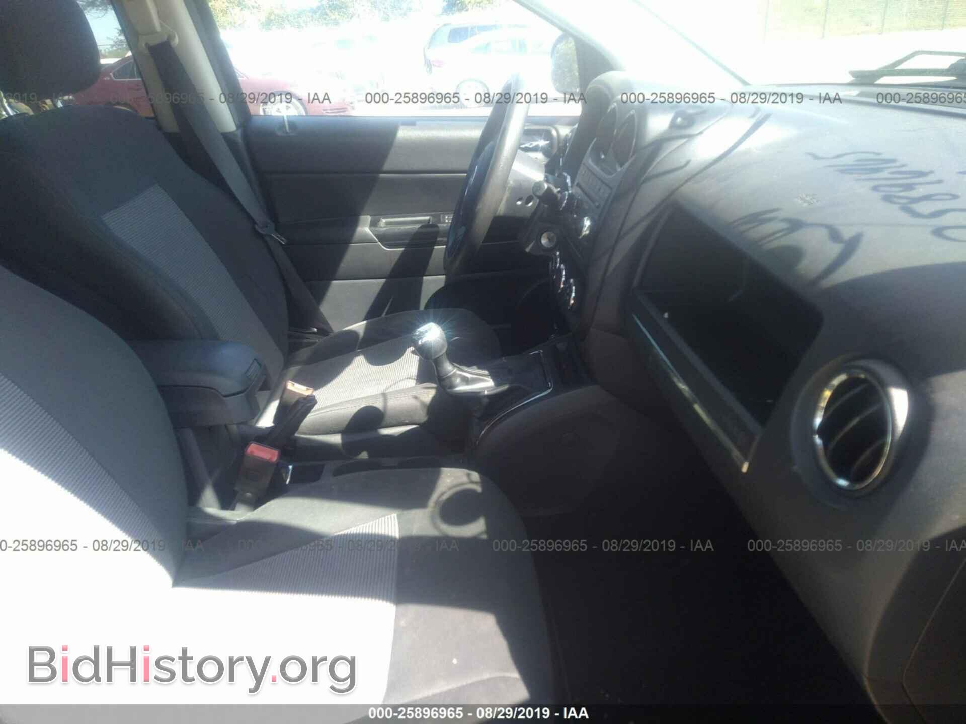 2012 JEEP COMPASS - VIN: 1C4NJDBB0CD556167 - Фото 5