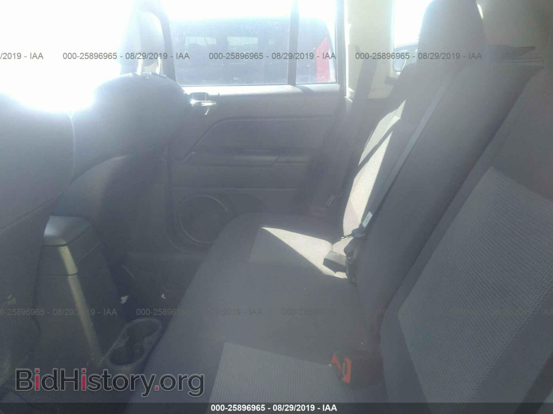 2012 JEEP COMPASS - VIN: 1C4NJDBB0CD556167 - Фото 8