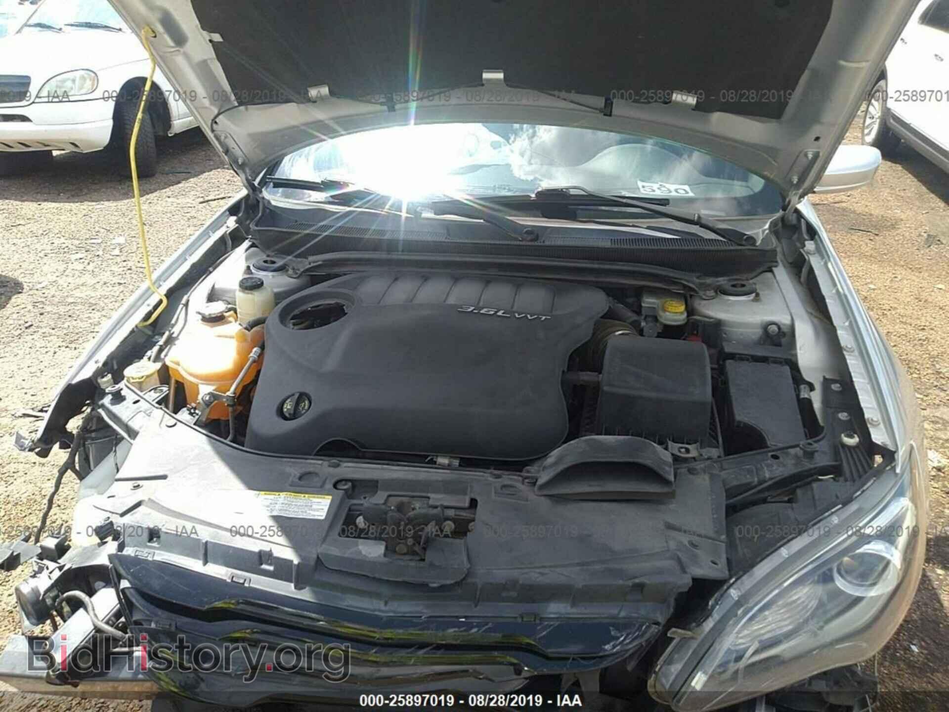 2012 CHRYSLER 200 - VIN: 1C3CCBBG4CN304065 - Photo 10