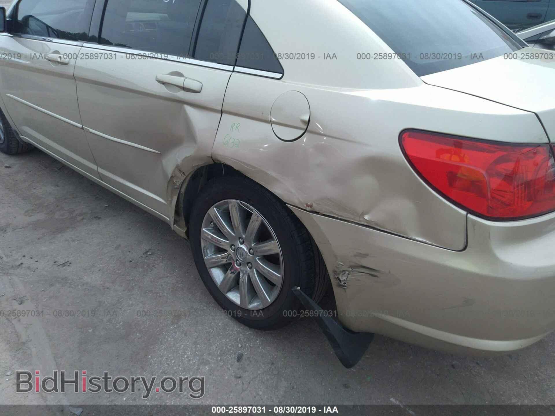 2010 CHRYSLER SEBRING - VIN: 1C3CC4FB7AN135344 - Фото 6