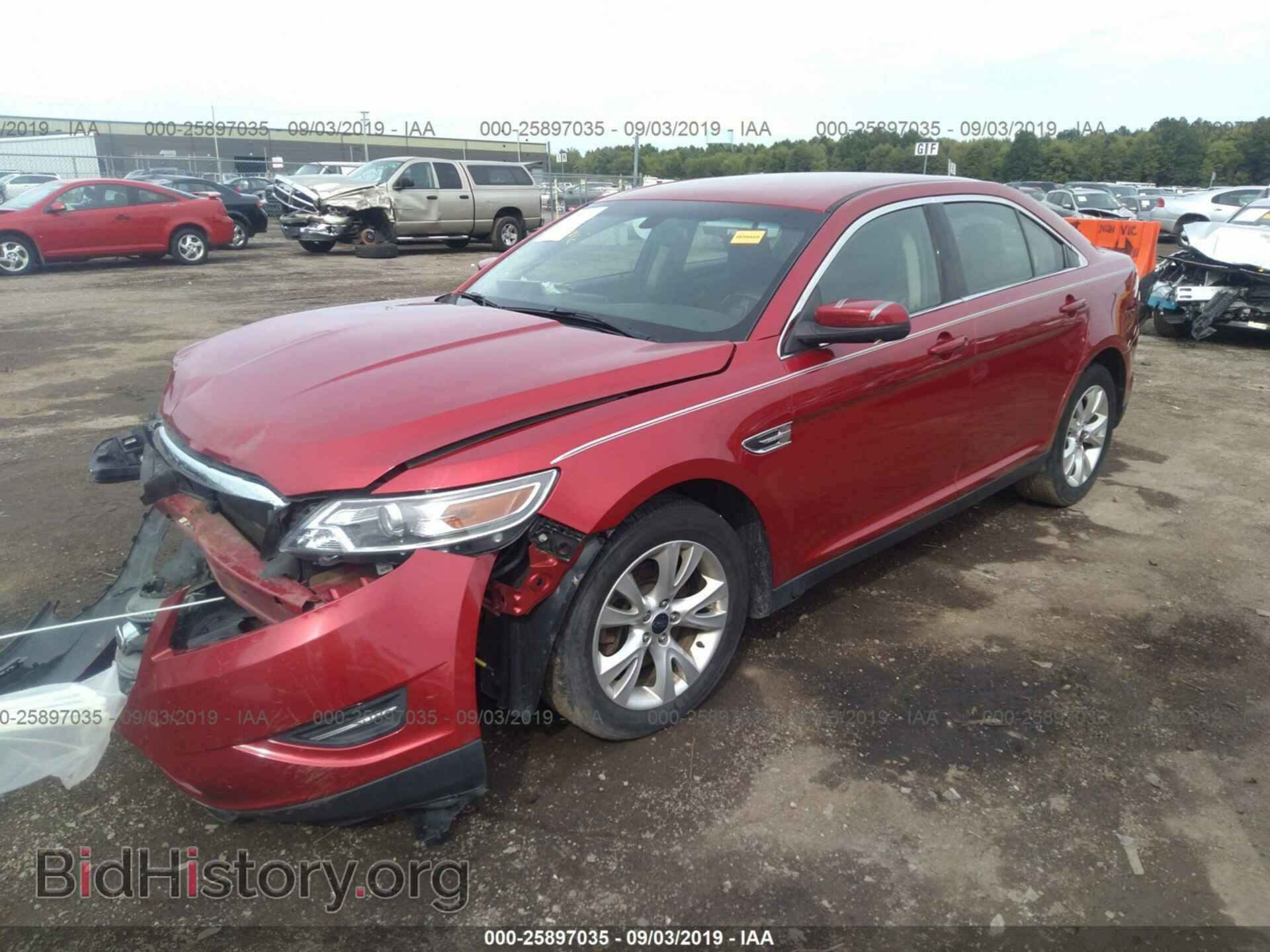 2011 FORD TAURUS - VIN: 1FAHP2EW7BG131420 - Фото 2