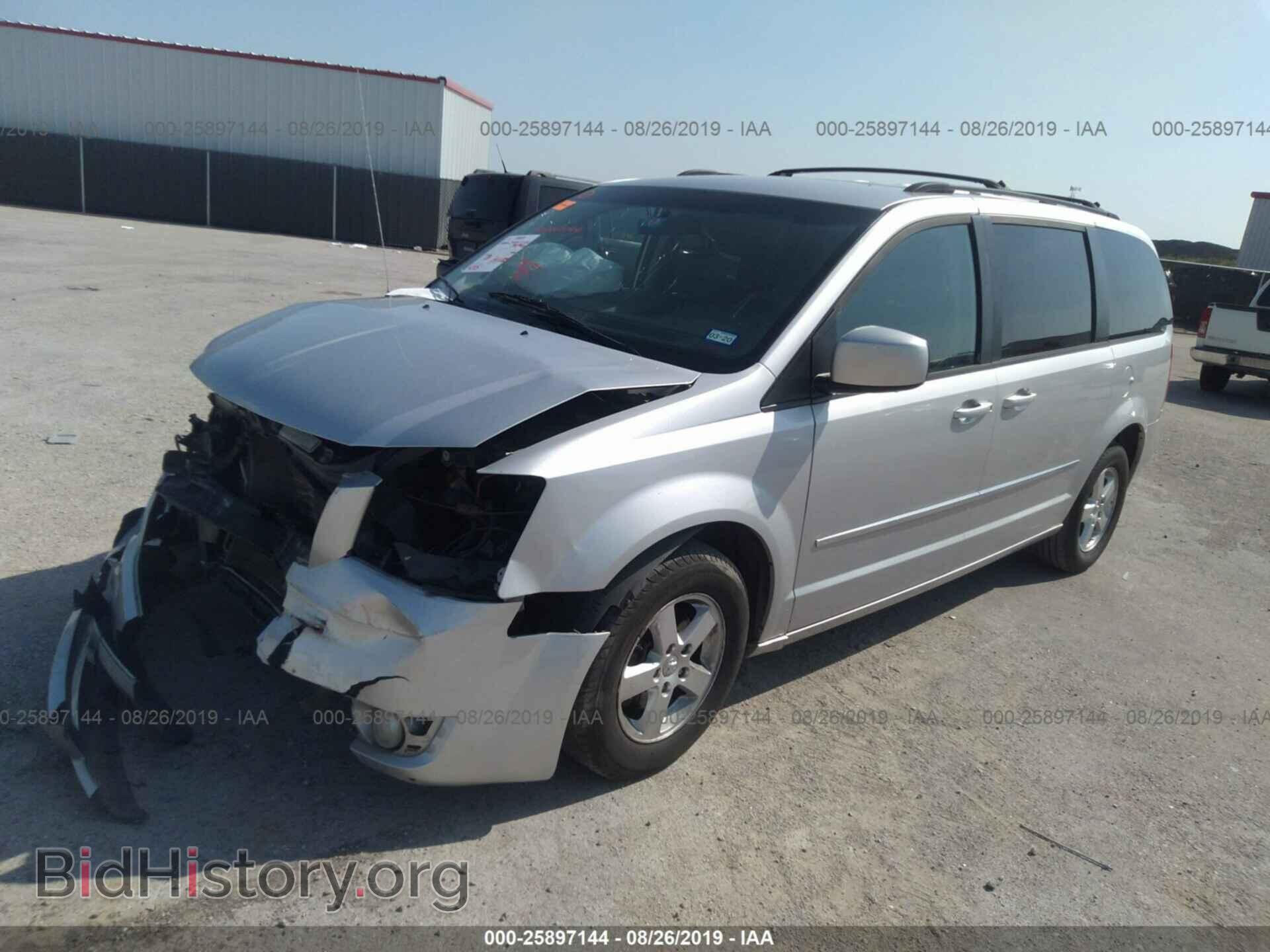 2010 DODGE GRAND CARAVAN - VIN: 2D4RN5D16AR323536 - Фото 2