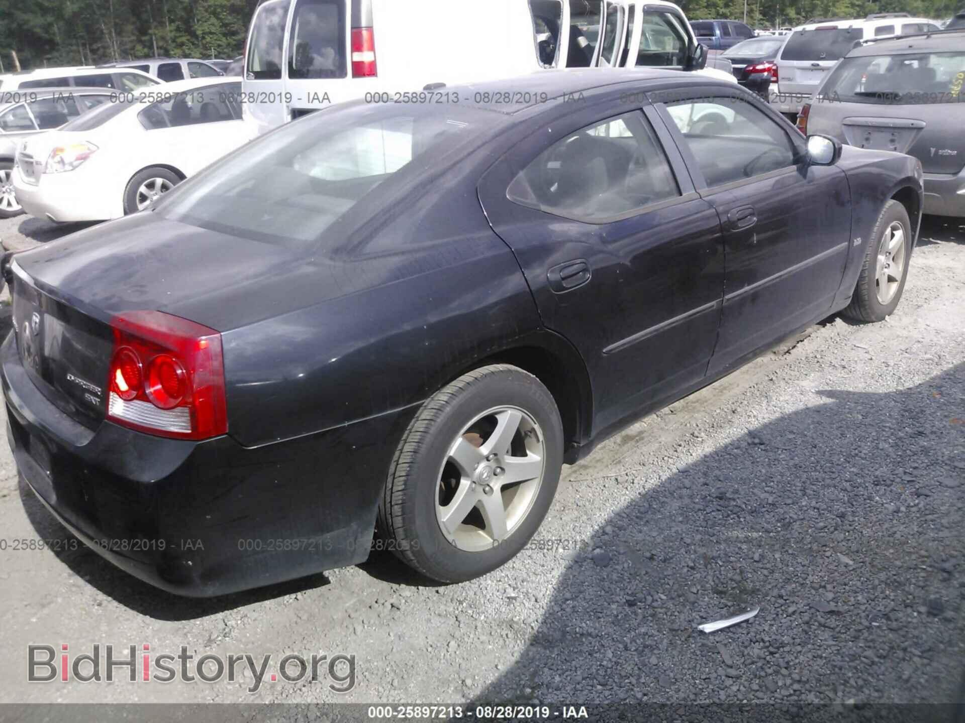 2010 DODGE CHARGER - VIN: 2B3CA3CV3AH107903 - Фото 4