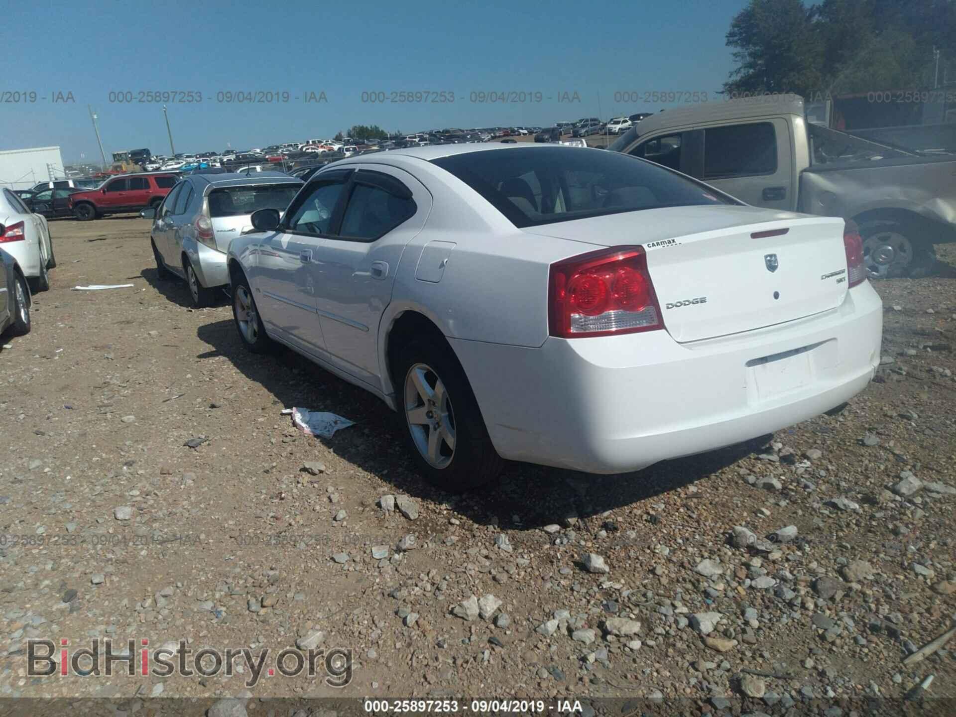 2010 DODGE CHARGER - VIN: 2B3CA3CV9AH290837 - Фото 3