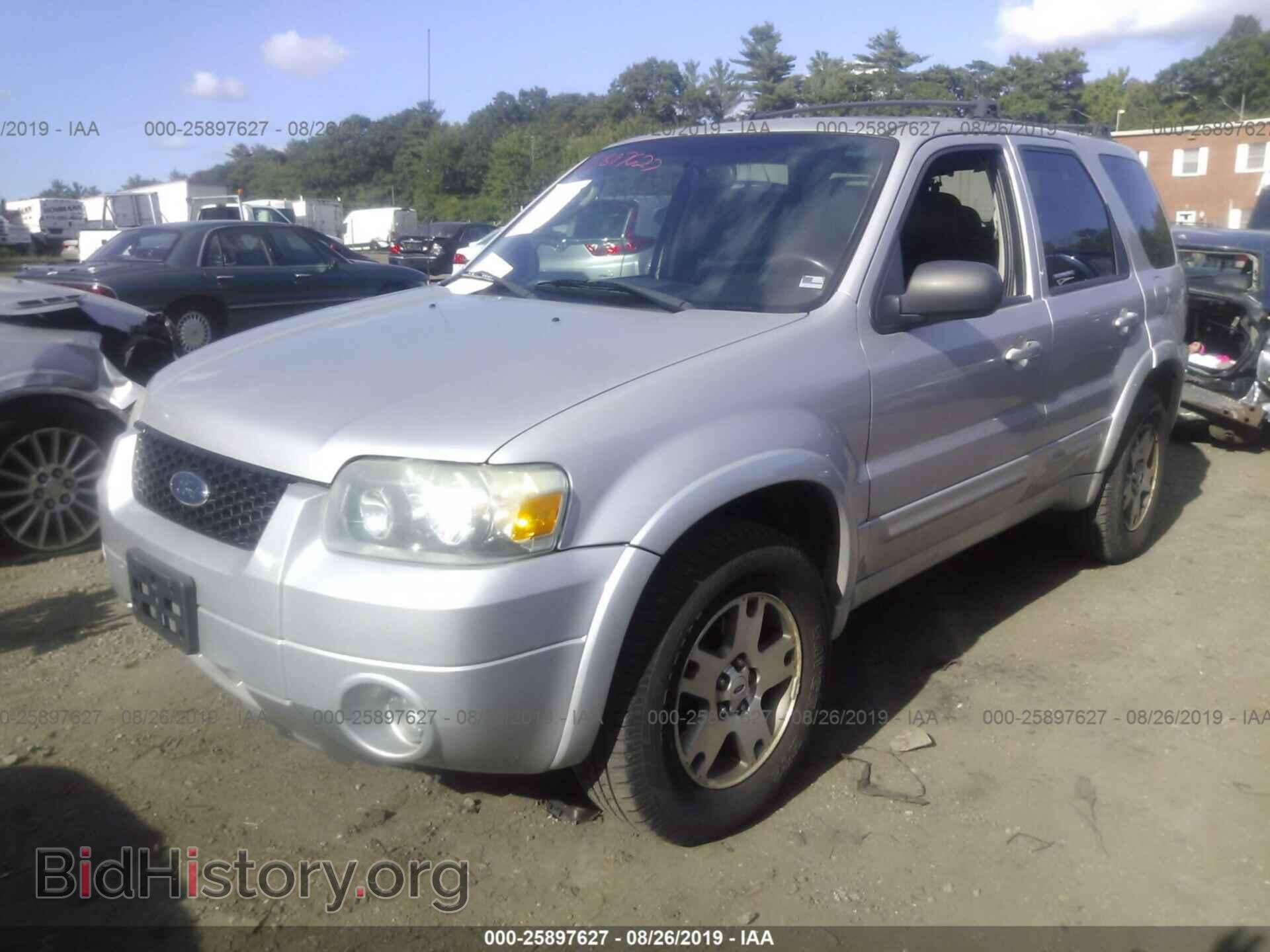 2005 FORD ESCAPE - VIN: 1FMCU94185KB10844 - Фото 2