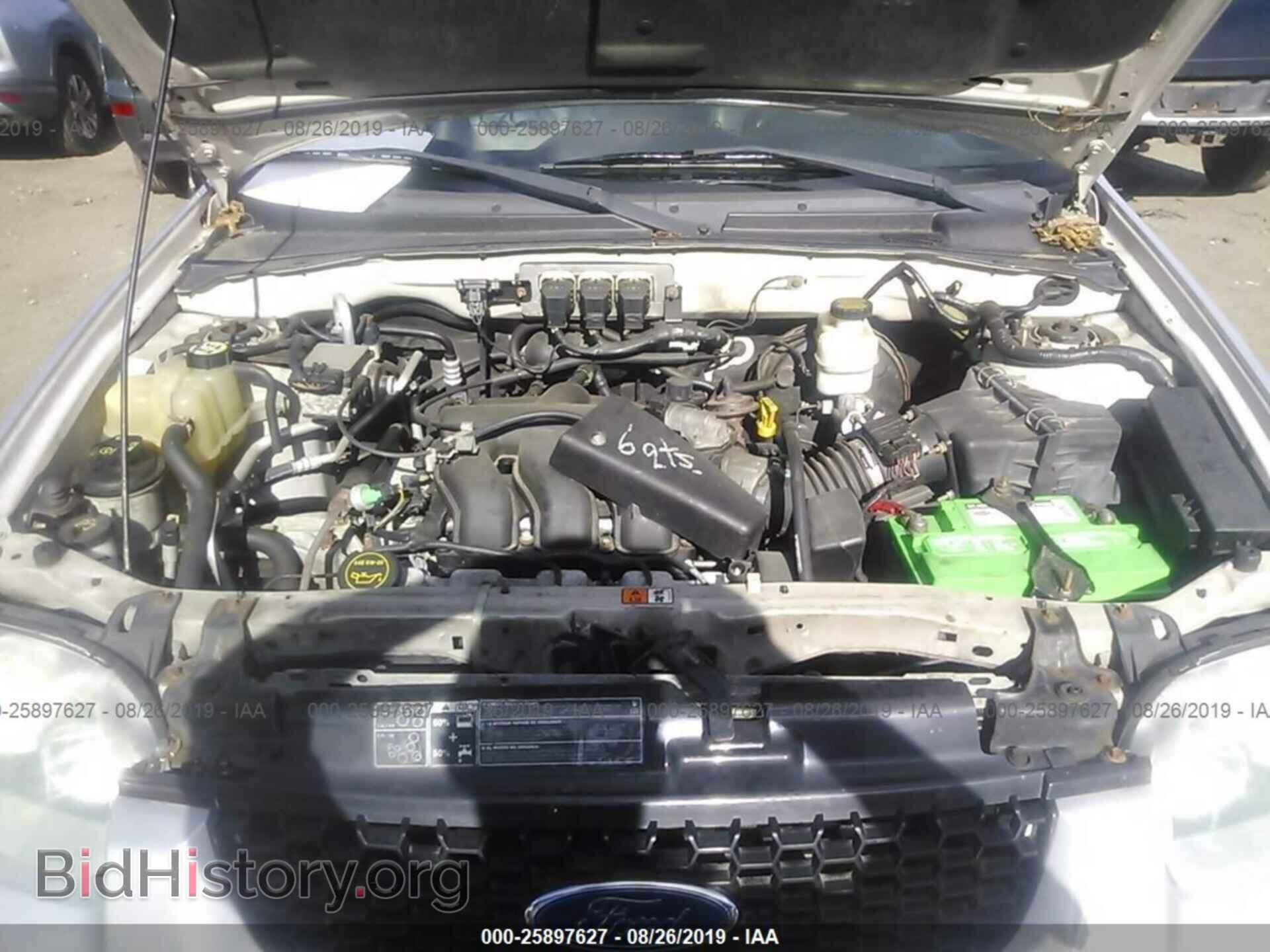 2005 FORD ESCAPE - VIN: 1FMCU94185KB10844 - Фото 10