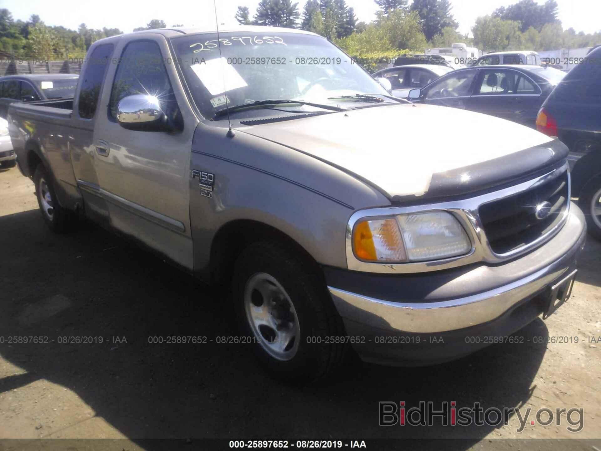 Photo 1FTRX17L52NA46082 - FORD F150 2002