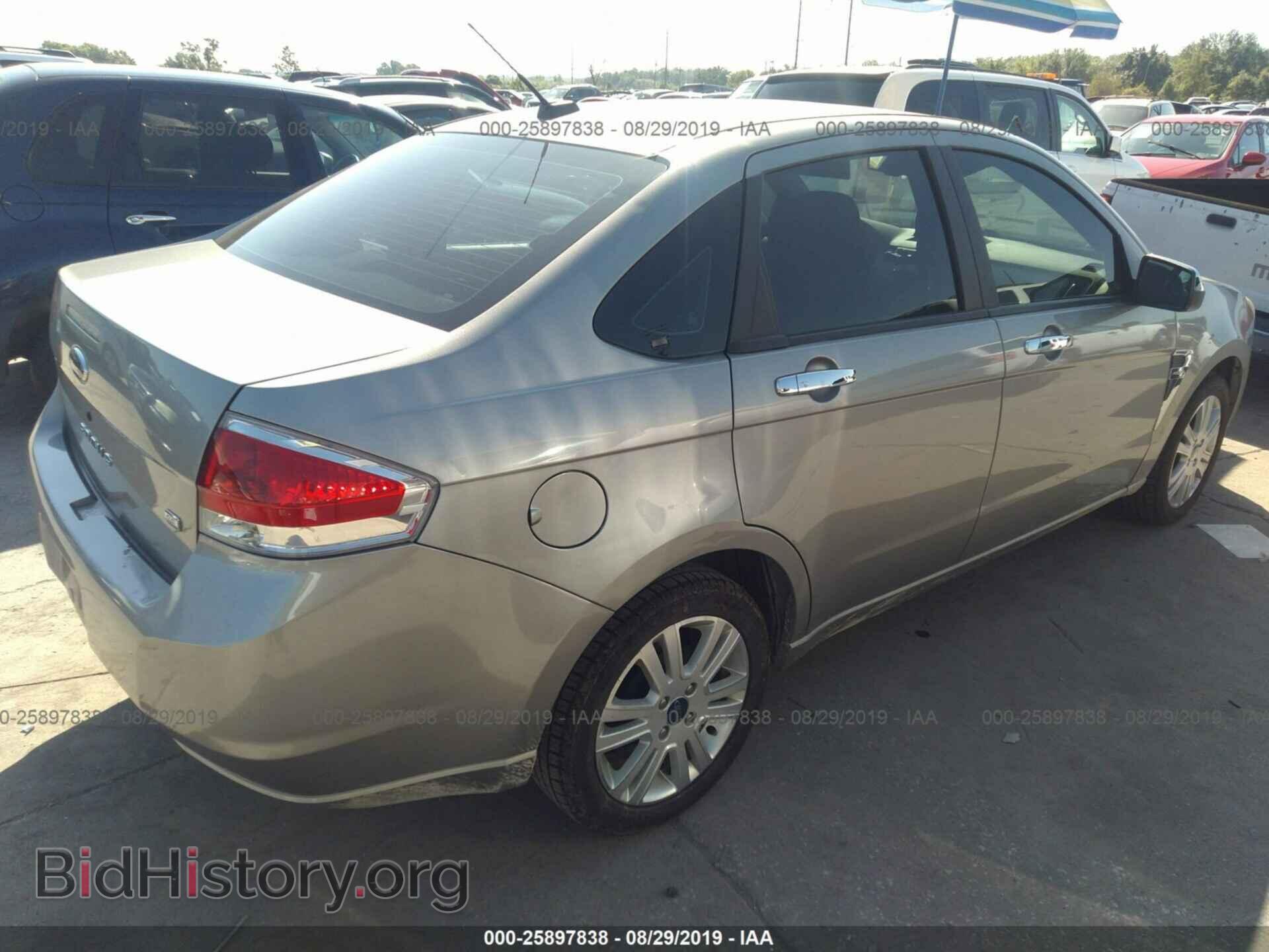 2008 FORD FOCUS - VIN: 1FAHP35N48W268679 - Фото 4