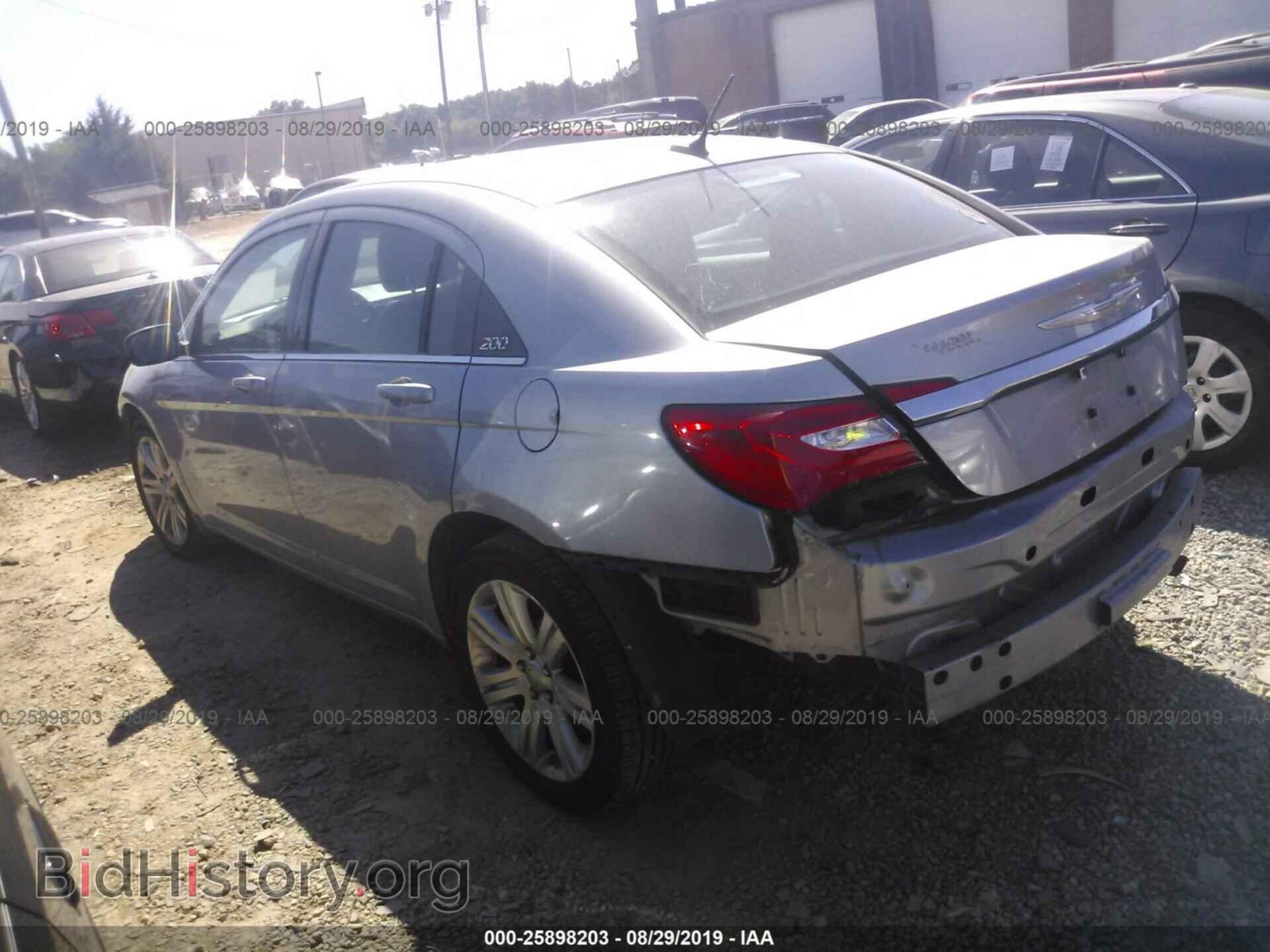 2013 CHRYSLER 200 - VIN: 1C3CCBAB5DN761409 - Photo 3