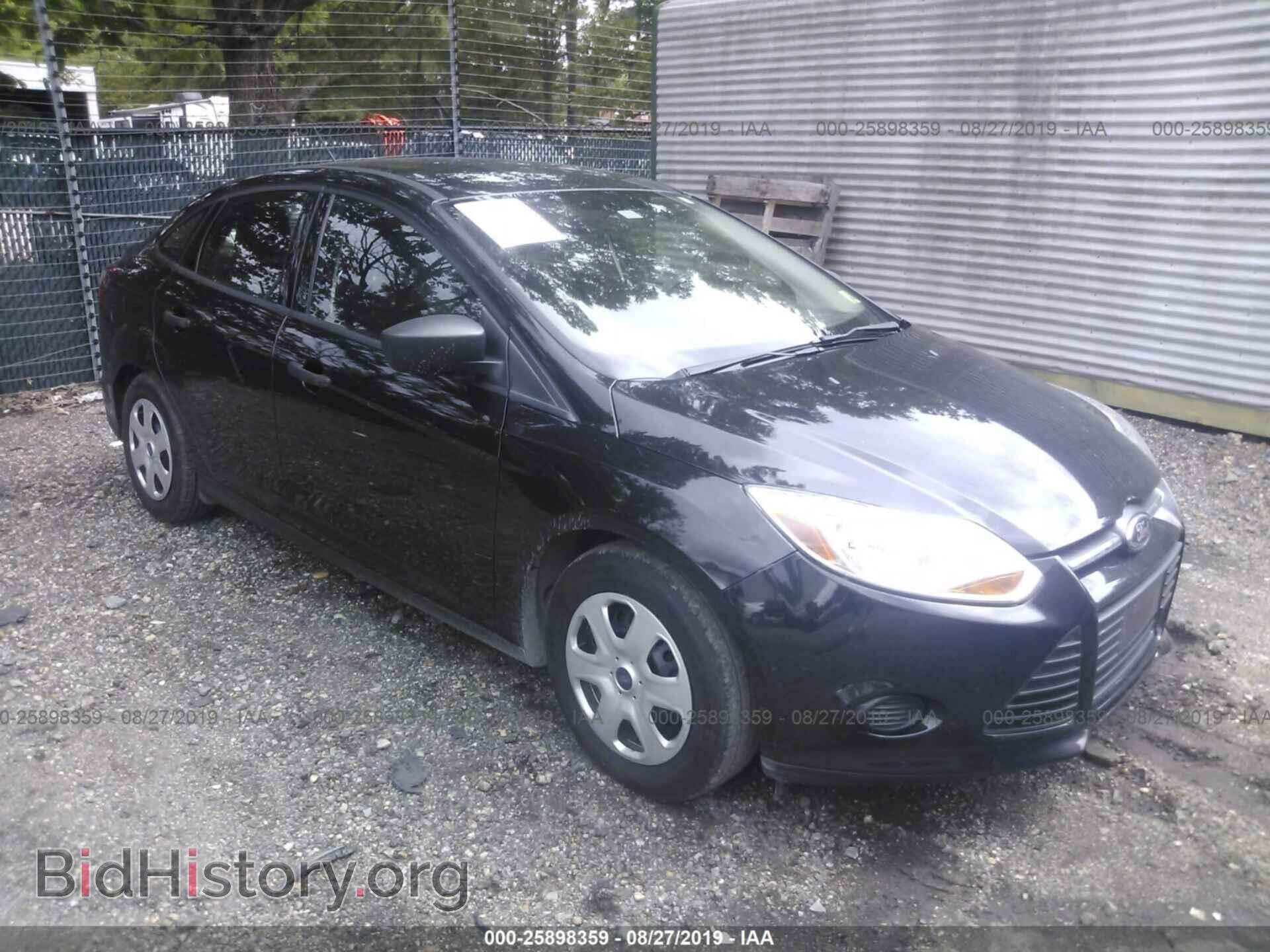 Photo 1FAHP3E23CL371043 - FORD FOCUS 2012